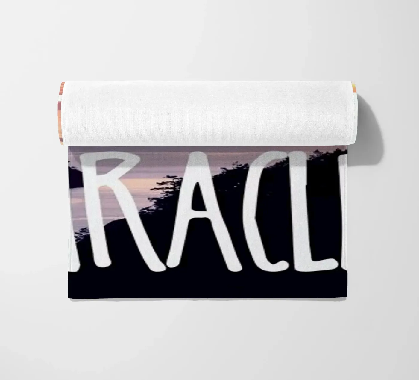 Expect Miracles strandhanddoek van Robin Delean