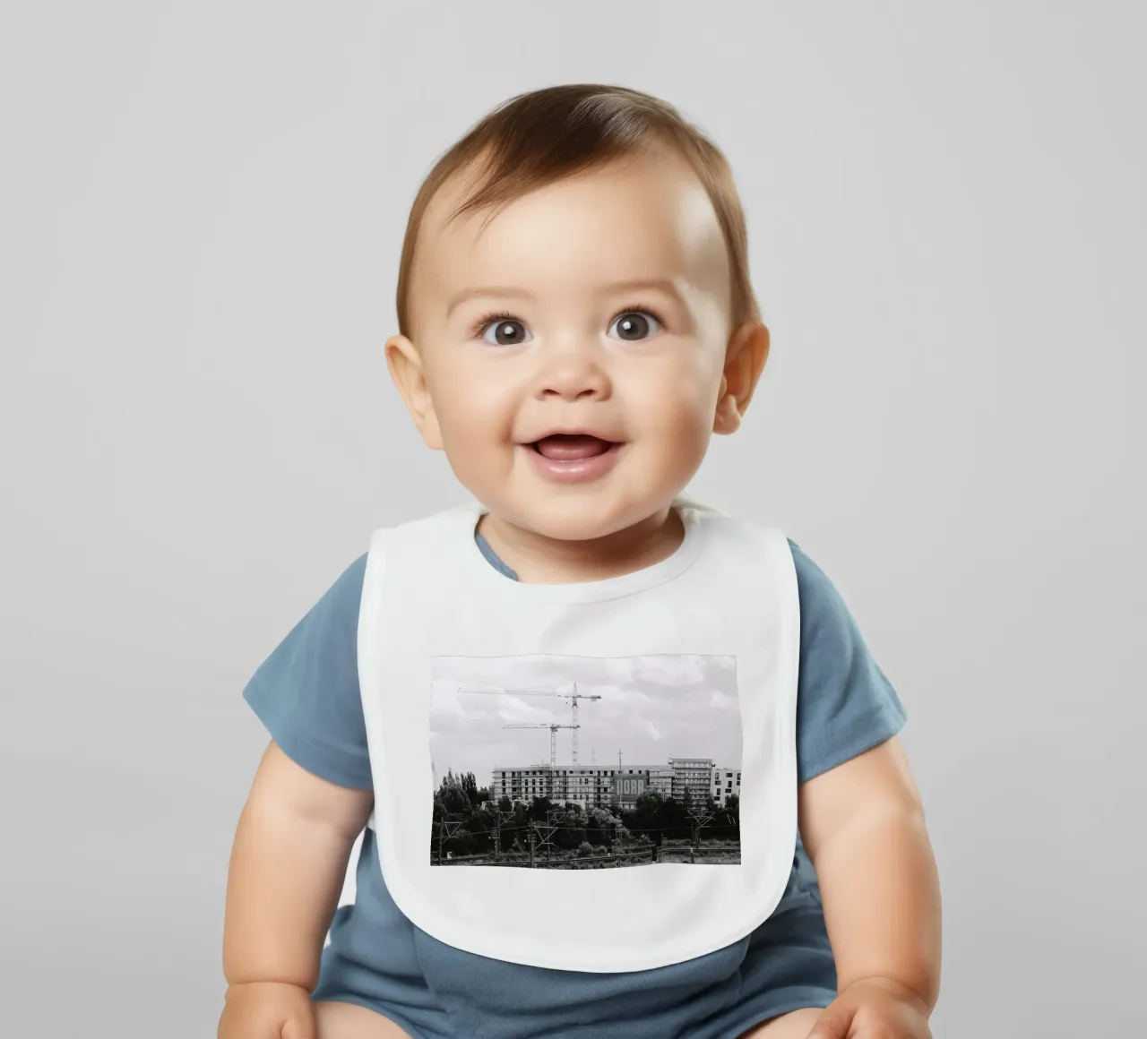 Berlin Babylätzchen von Florent Bodart