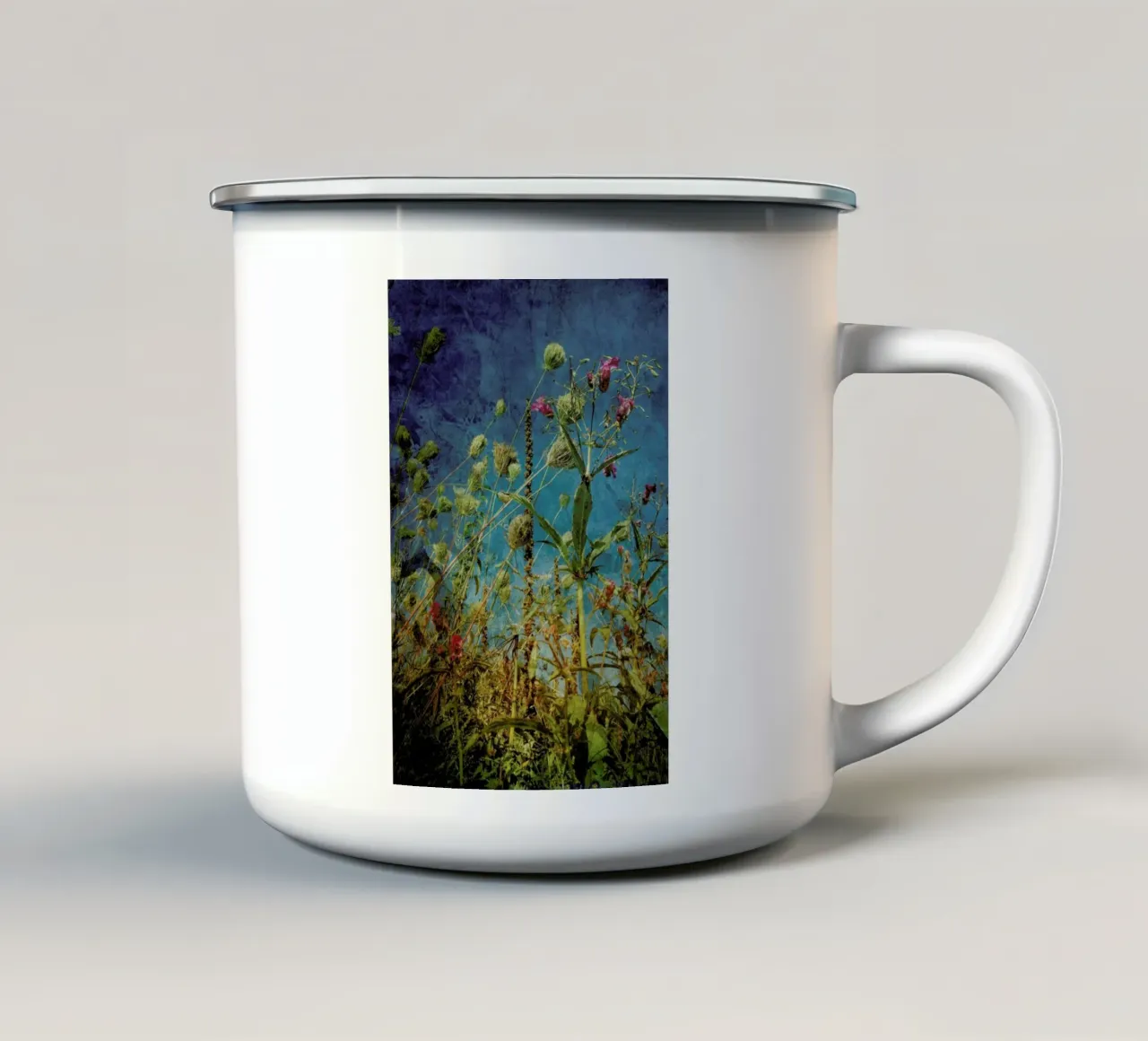 Heat Flowers tazza in smalto da Angelo Cerantola