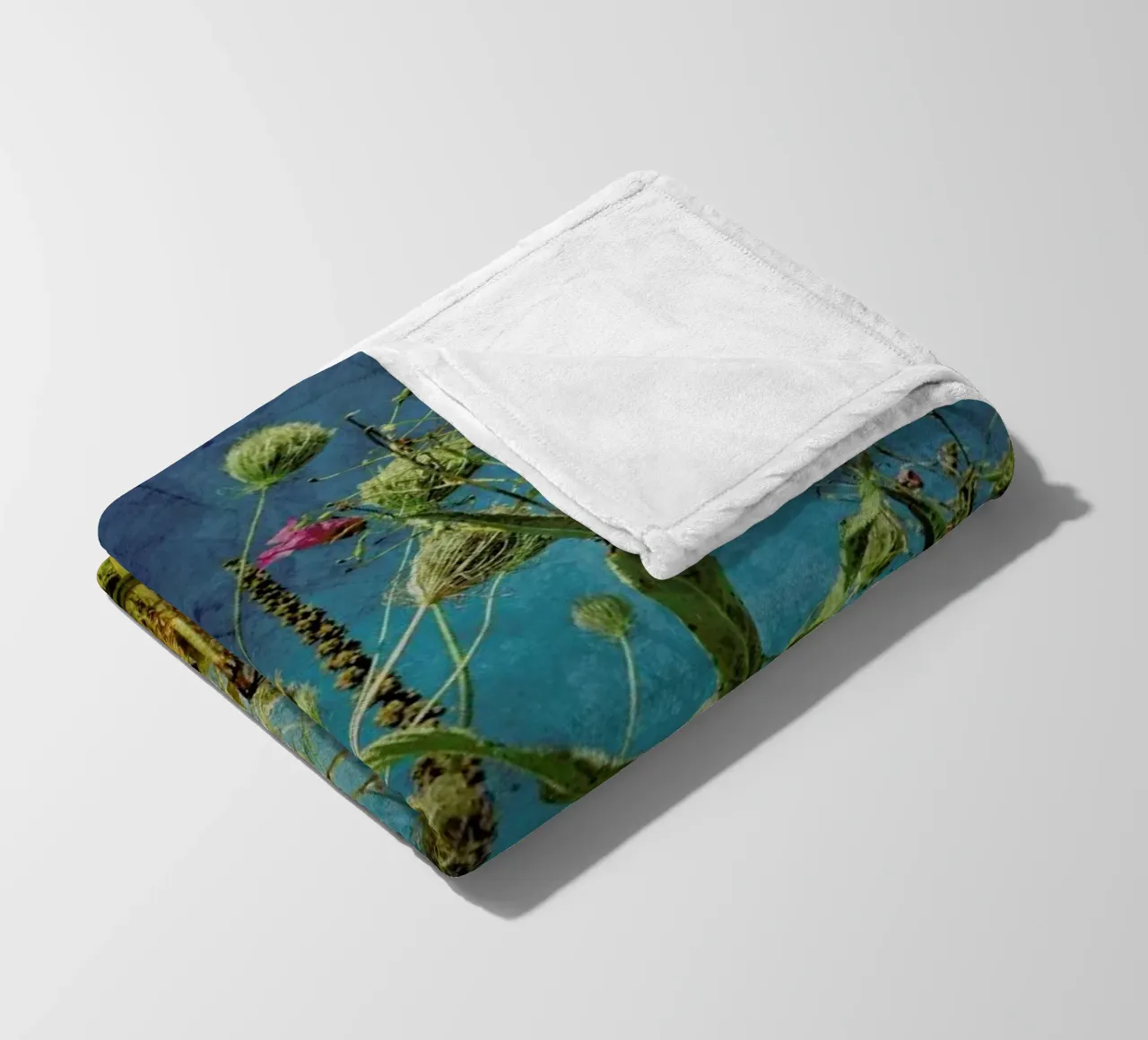 Heat Flowers coperta in pile da Angelo Cerantola
