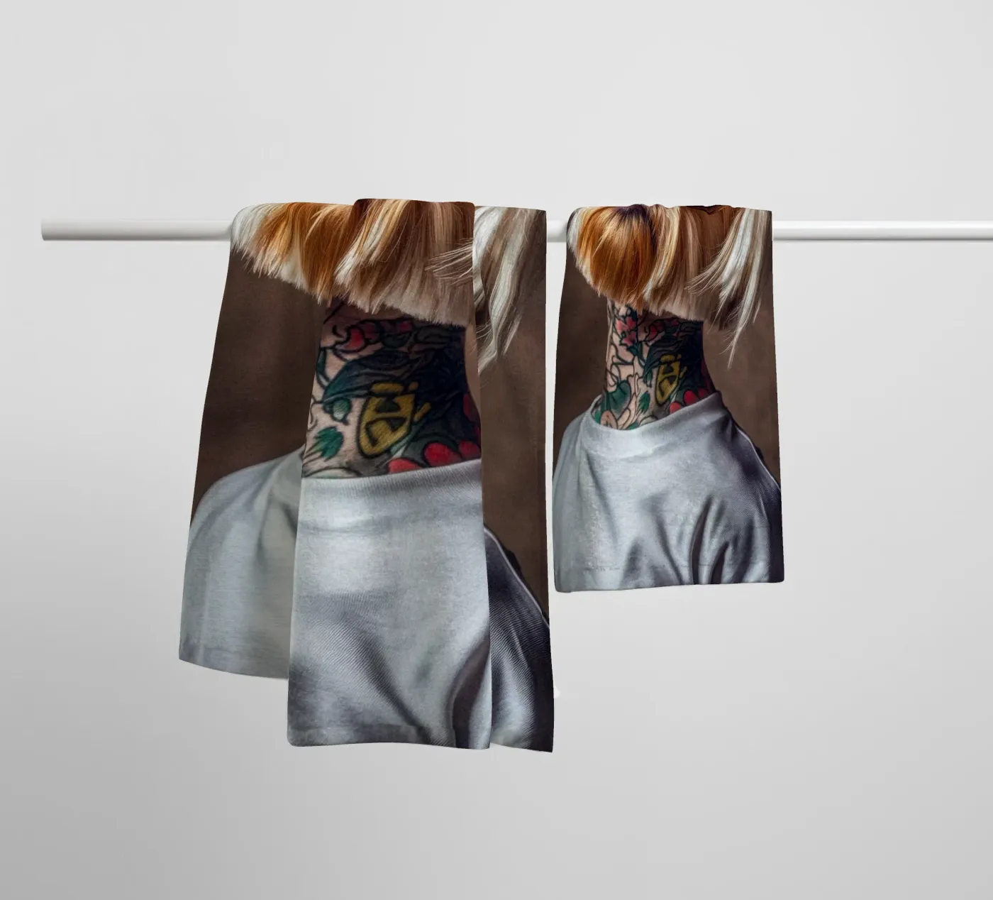 Nova badhanddoek van Affiches Chien Originales – Dogland