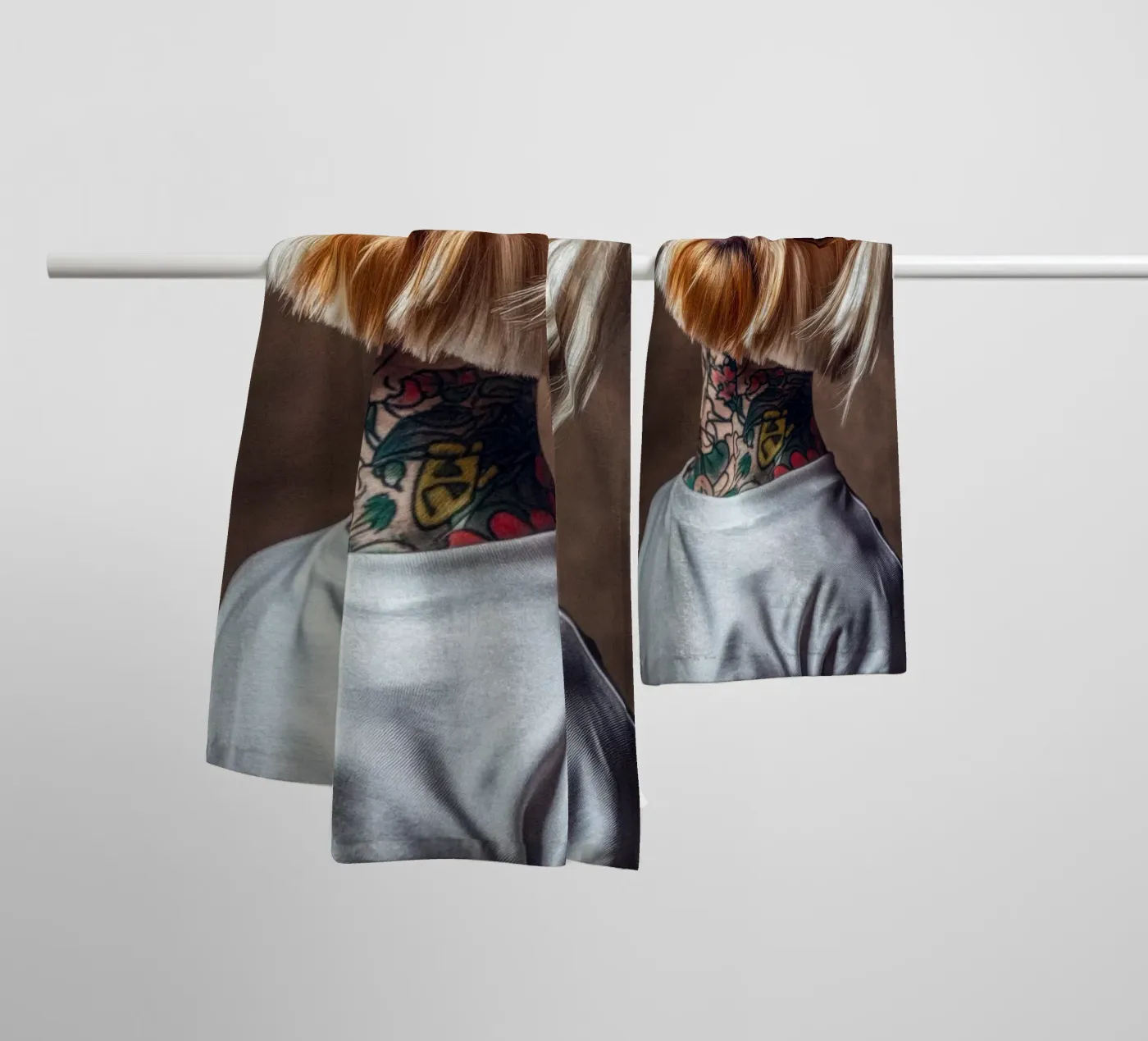 Nova badhanddoek van Affiches Chien Originales – Dogland