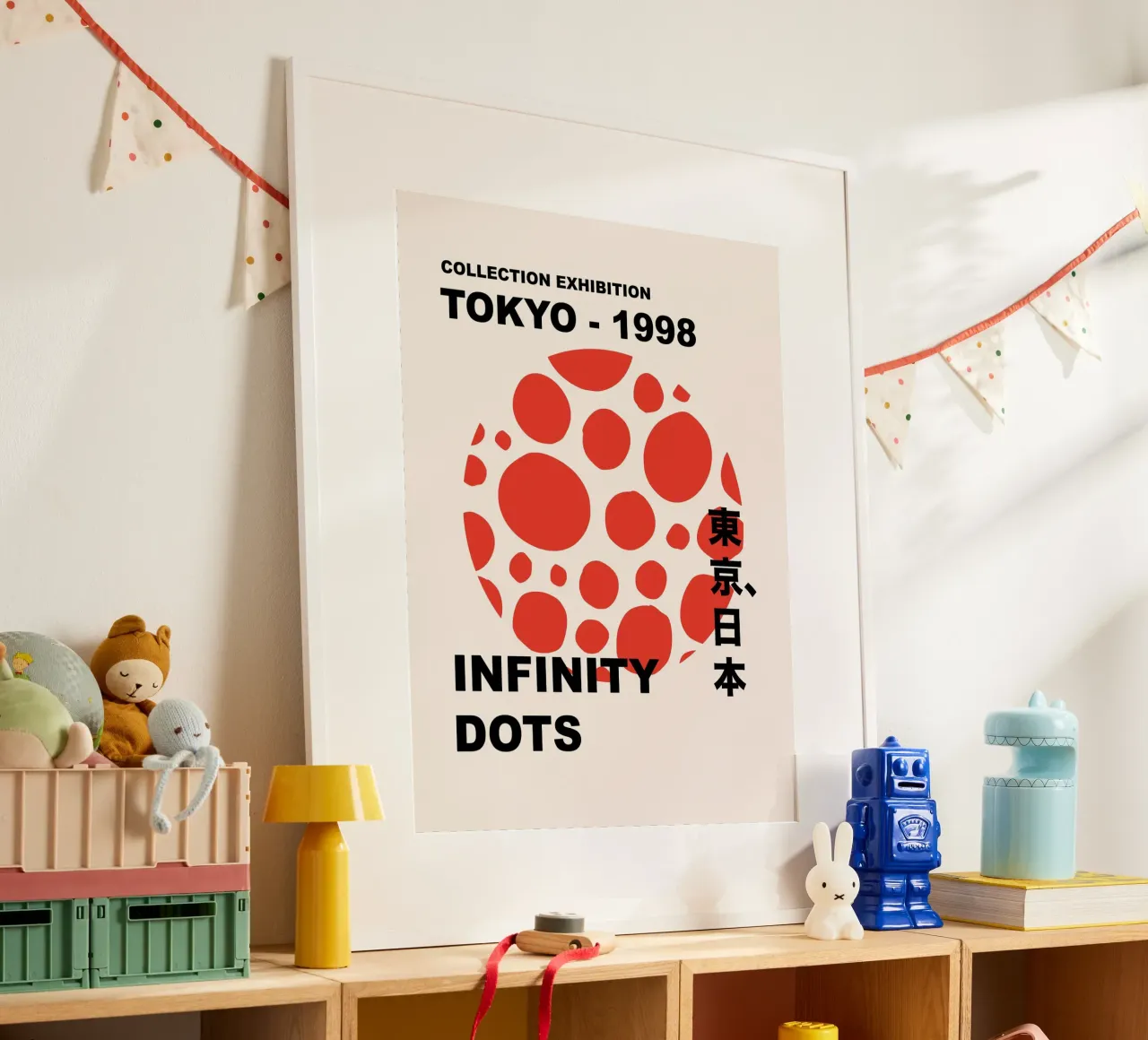Infinito astratto a pois rossi, grafica di ispirazione giapponese poster con telaio in legno da Peaches Art Prints