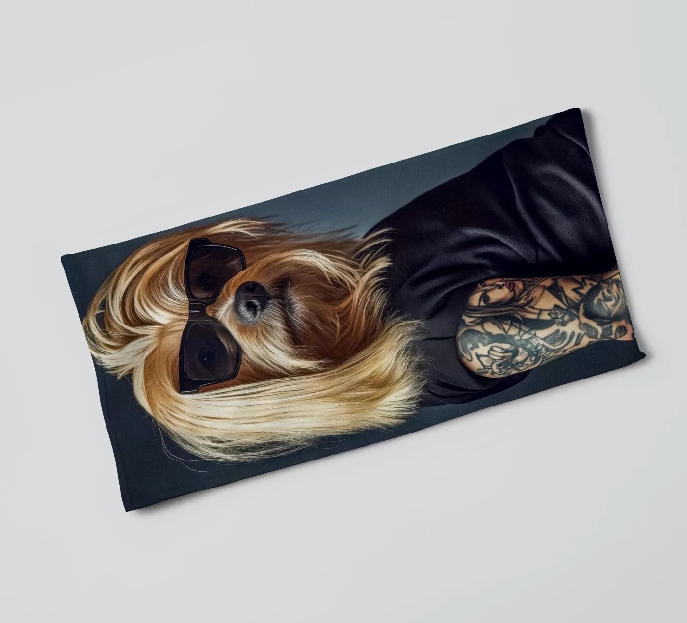 Juno towel by Affiches Chien Originales – Dogland