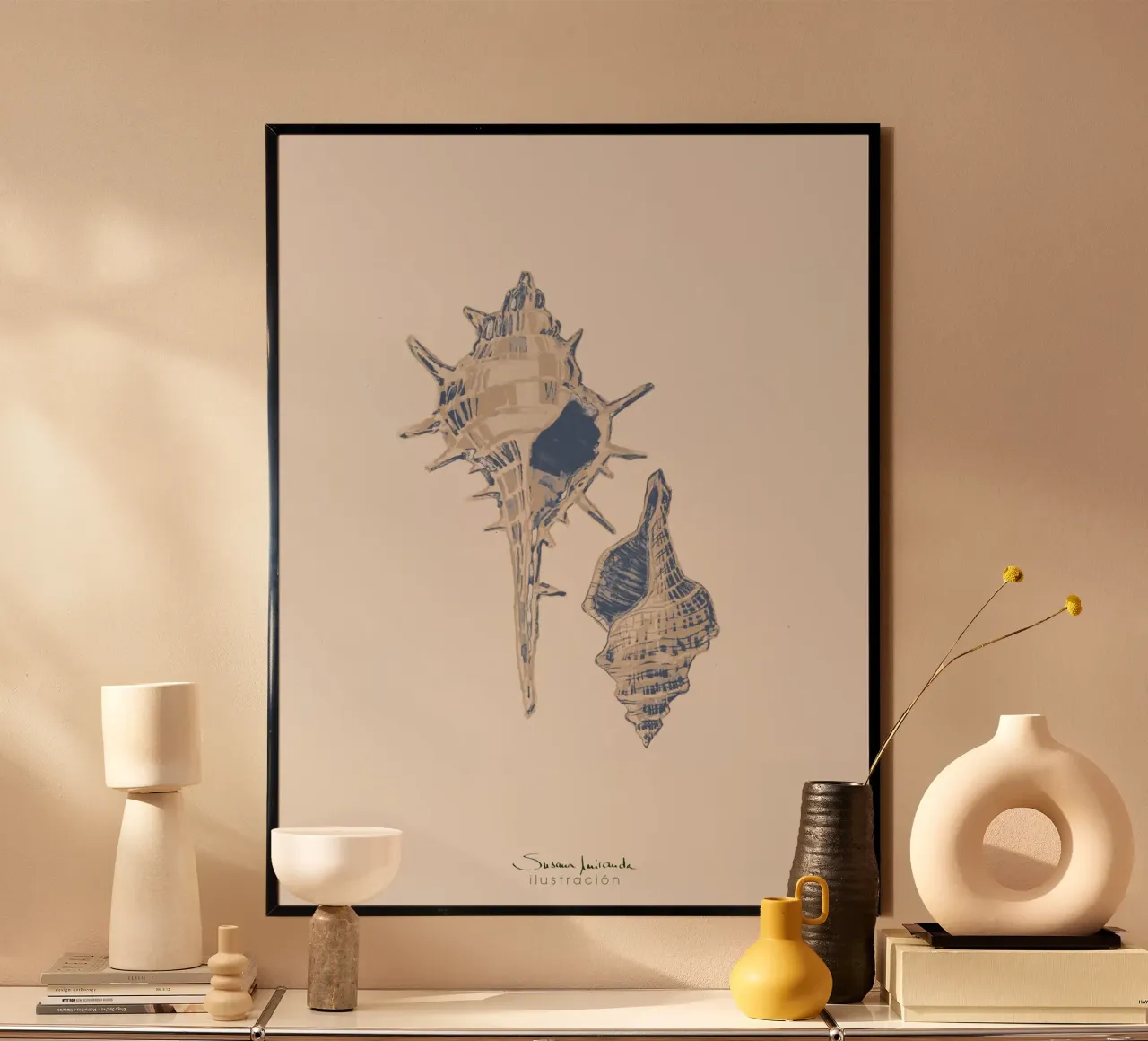 conchiglie blu e beige poster da Art by Susana Miranda ilustración