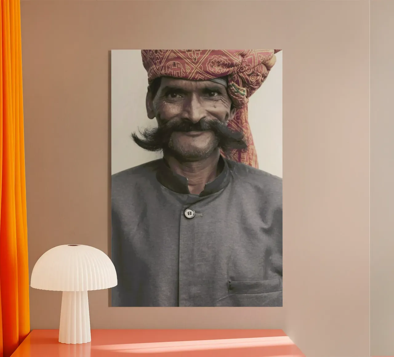 Hasaan plexiglass da Ballack Art House