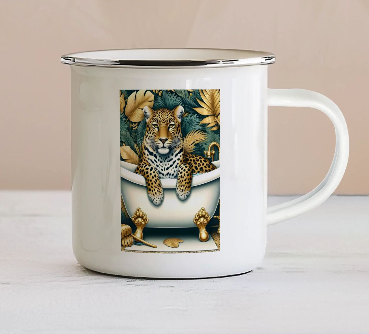 Leopardo in bagno tazza in smalto da ARTOMATIC
