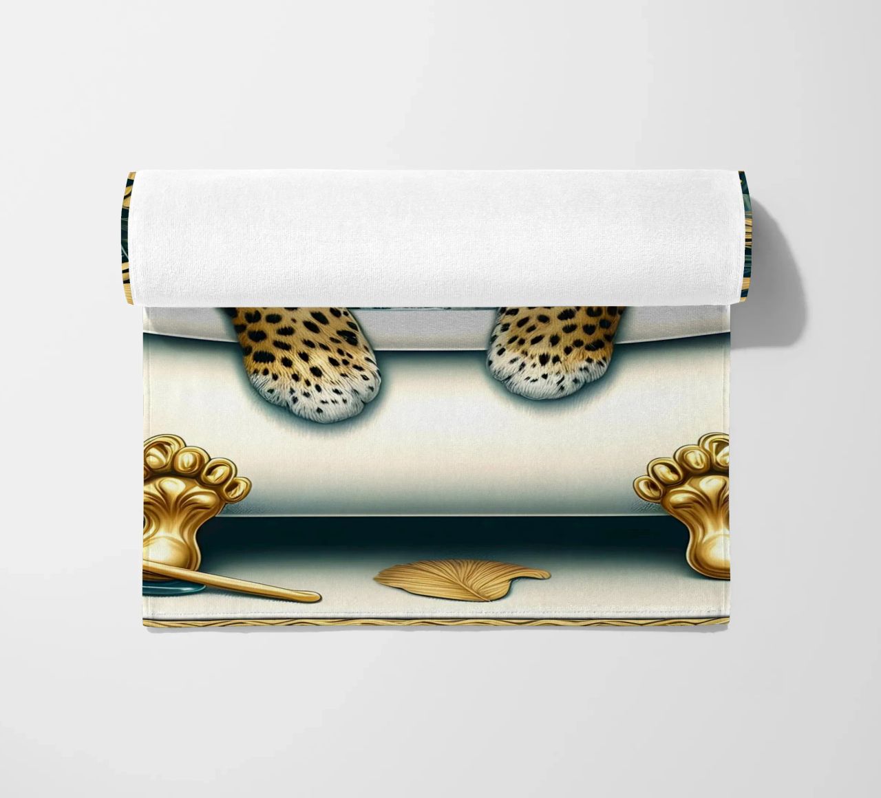 Leopardo in bagno telo mare da ARTOMATIC