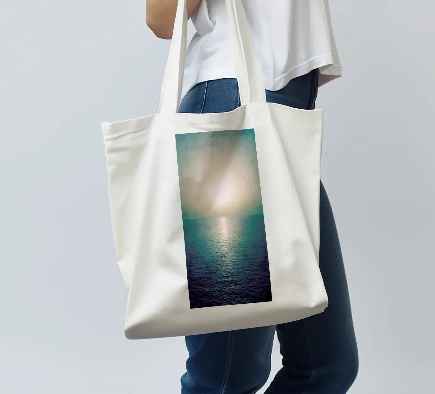 Oceanic tote bag by Angelo Cerantola