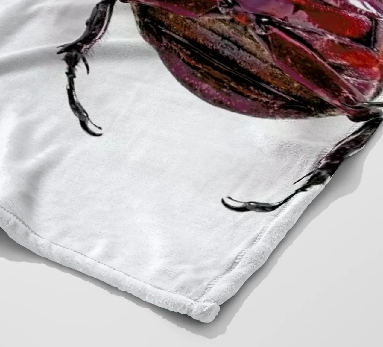 Animalium 6 fleece blanket by Günther Egger