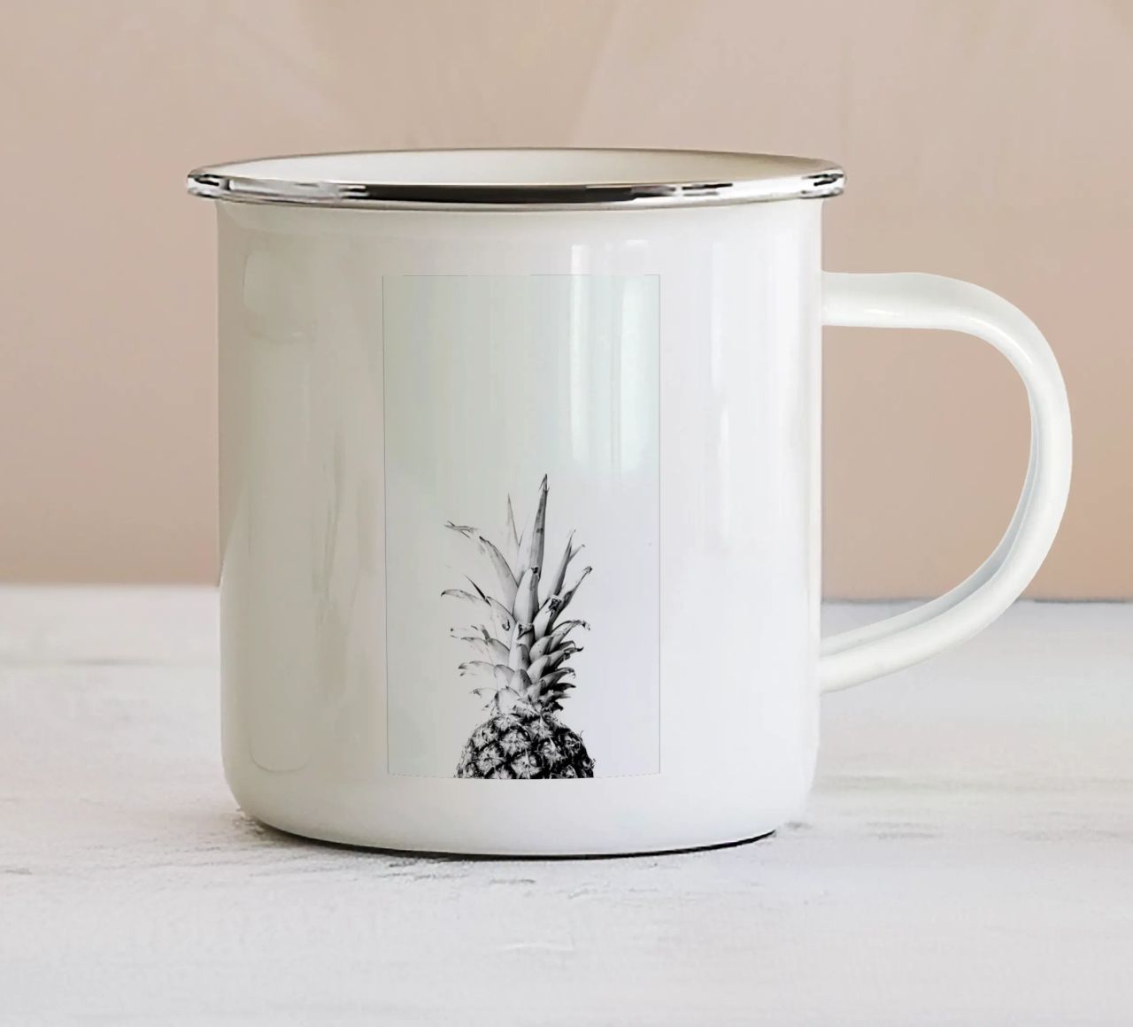 Pineapple 01 tazza in smalto da Froilein Juno