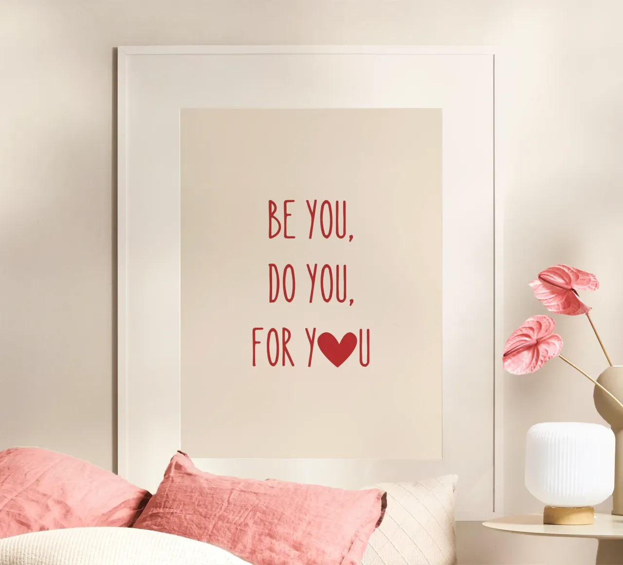 Sii tu, fai tu, per te - Citazione d'amore in rosso poster da Peaches Art Prints