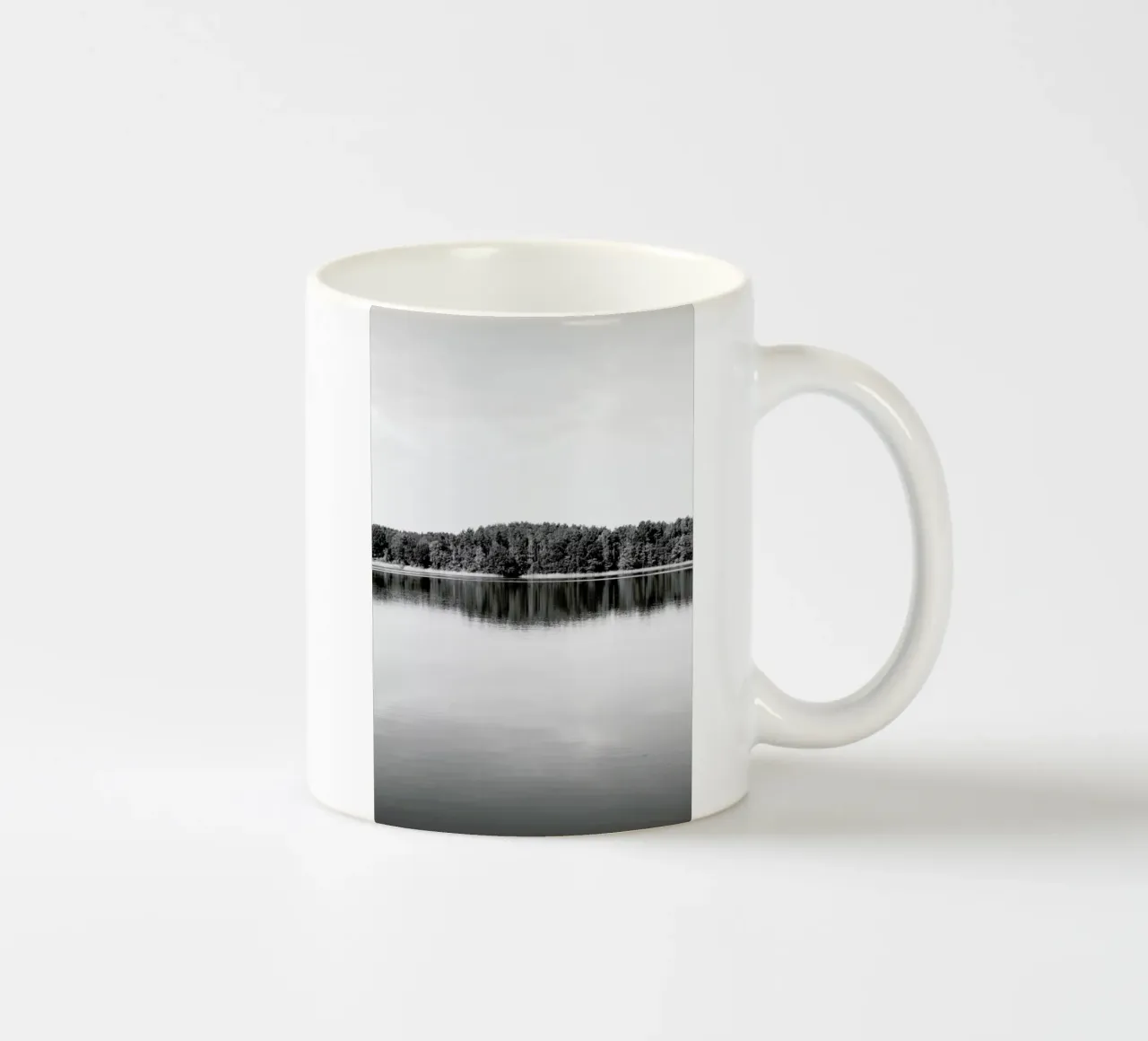 Calm Water tazza in ceramica da Studio Nahili