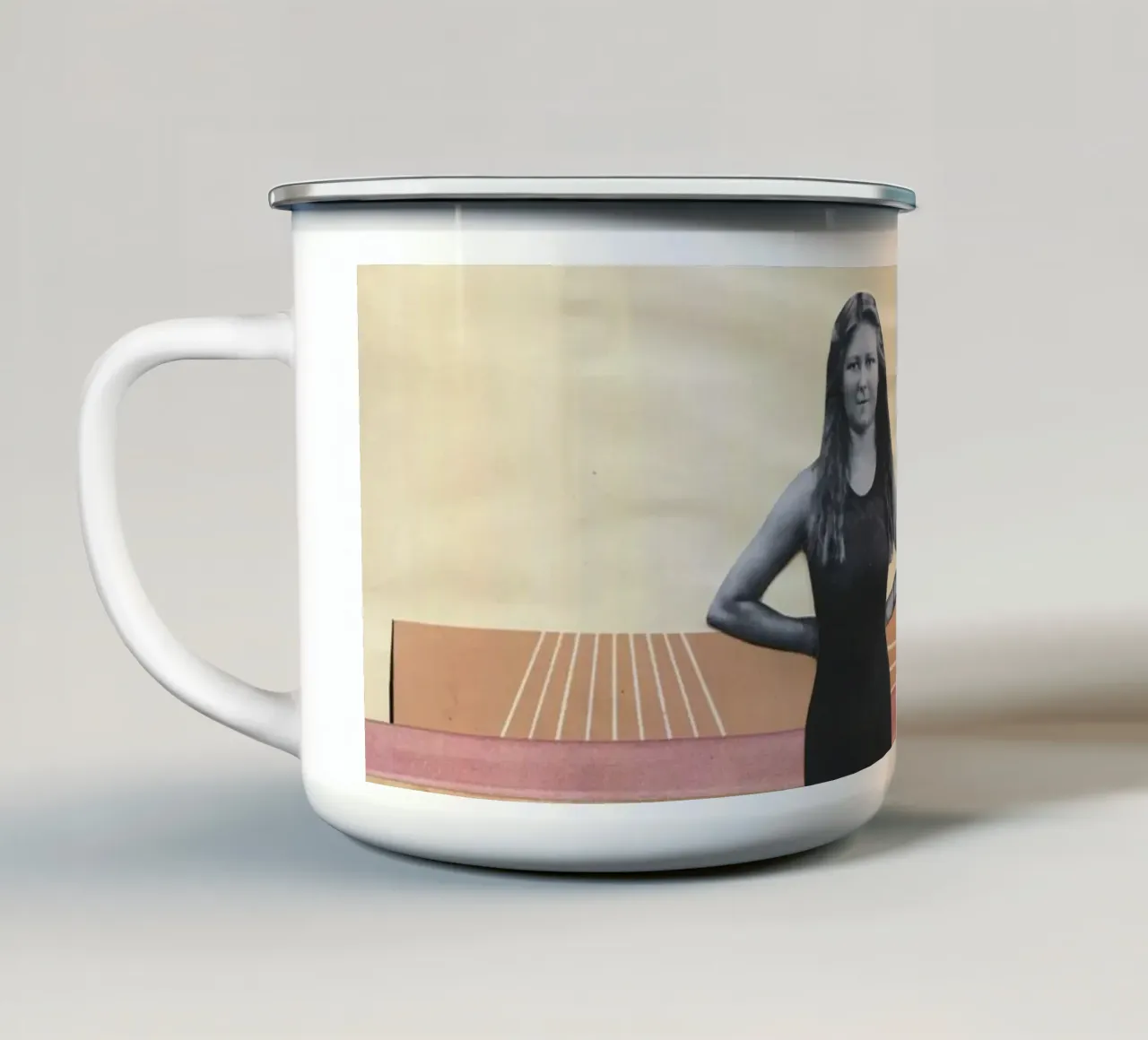 Il vincitore tazza in smalto da Cassia Beck Collage