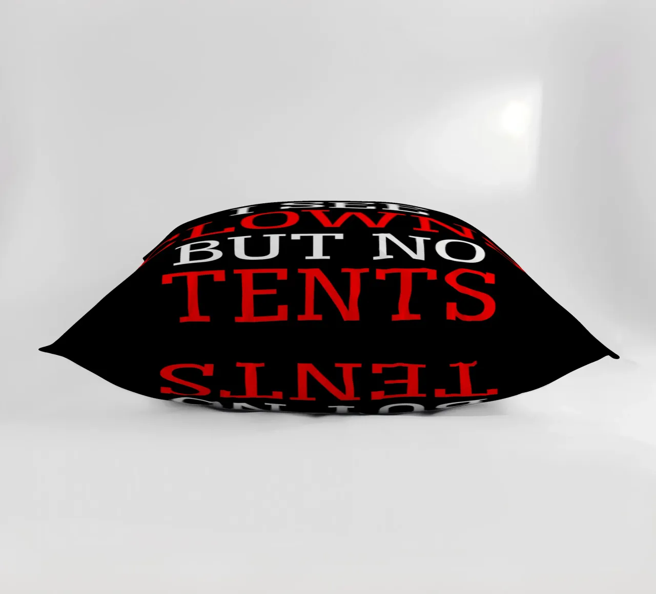 I See Clowns Divertente Sarcastico Brontolone Text Design cuscino da sillyindustries