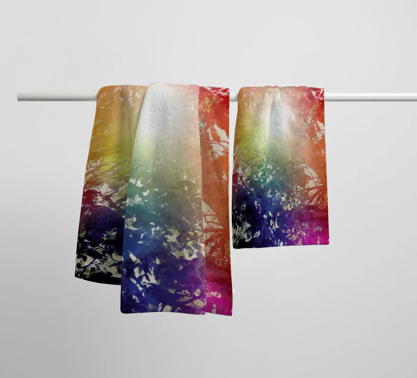 Sunshine towel by Angelo Cerantola