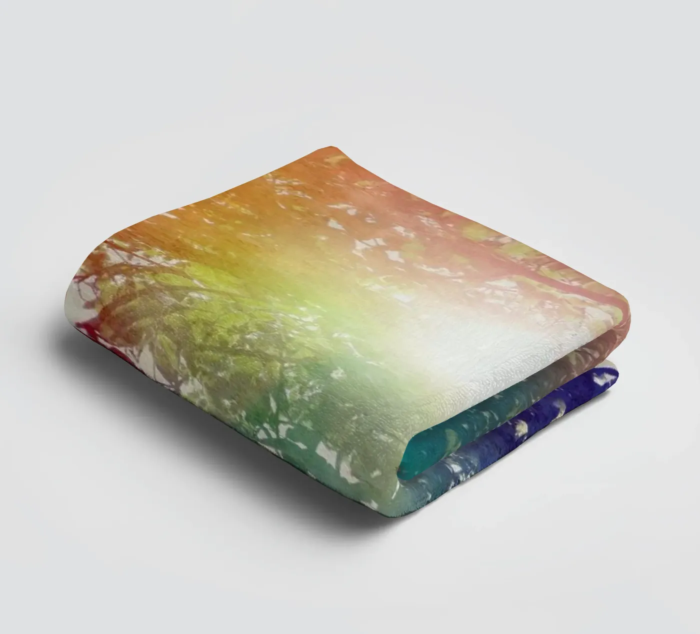 Sunshine towel by Angelo Cerantola