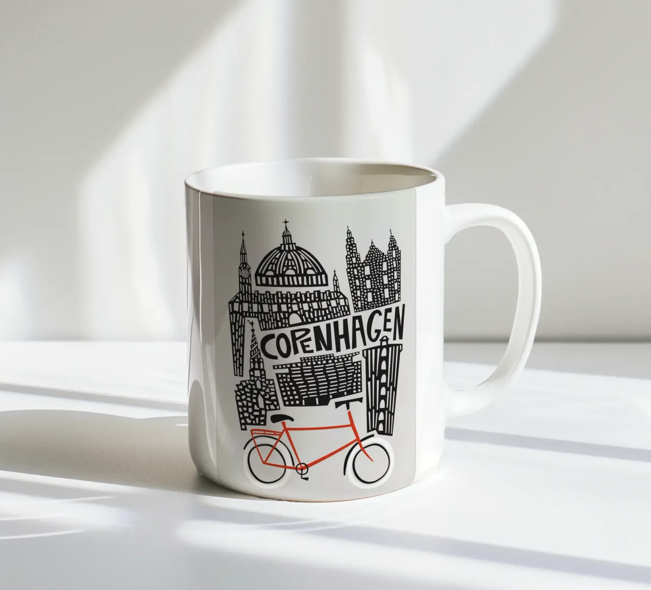 Paesaggio urbano di Copenaghen tazza in ceramica da Fox & Velvet
