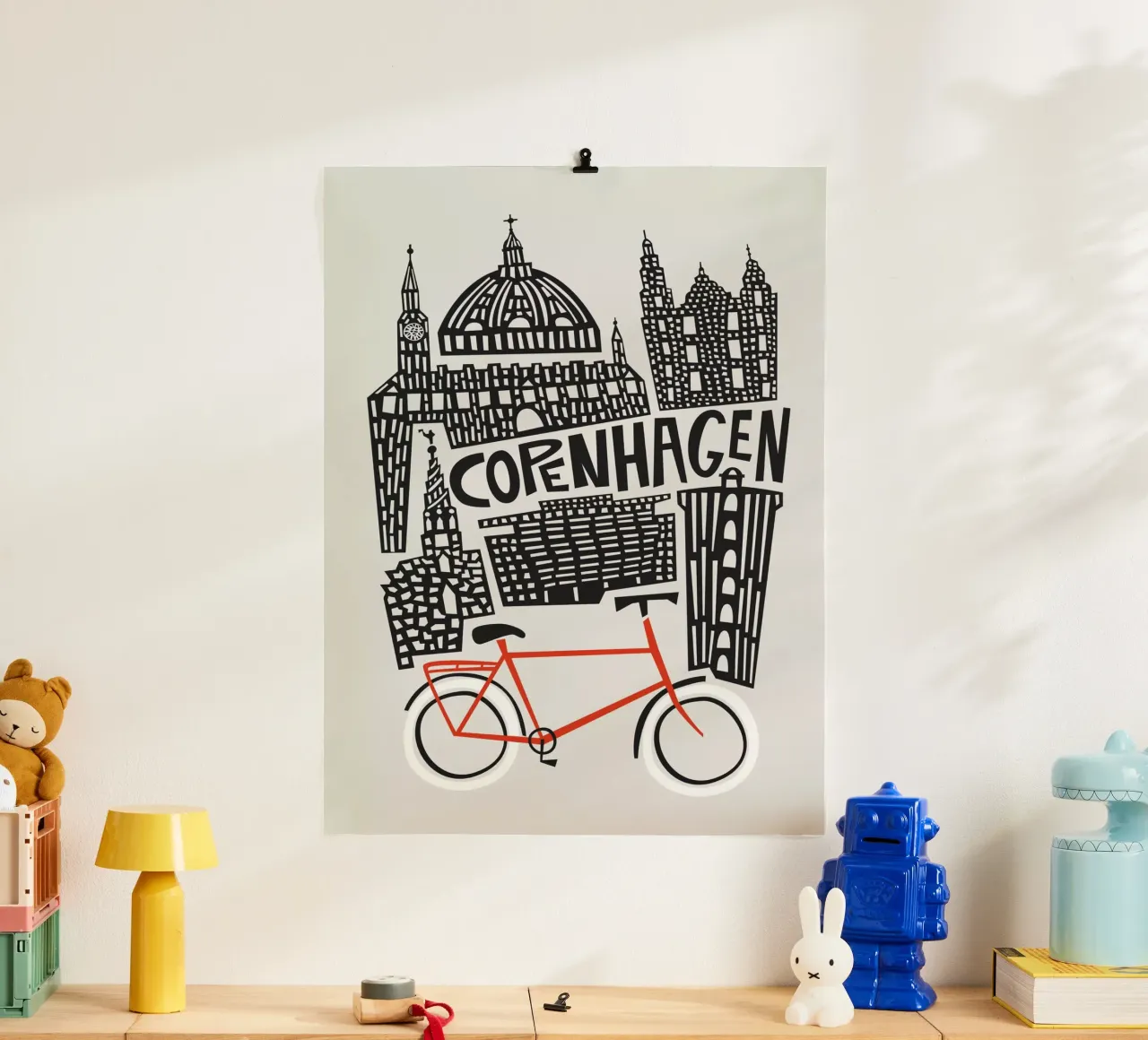 Paesaggio urbano di Copenaghen poster con telaio in legno da Fox & Velvet