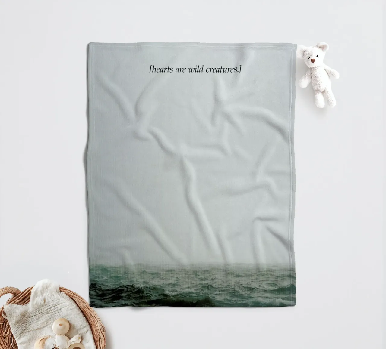 Wild Creatures coperta in pile da Kubistika
