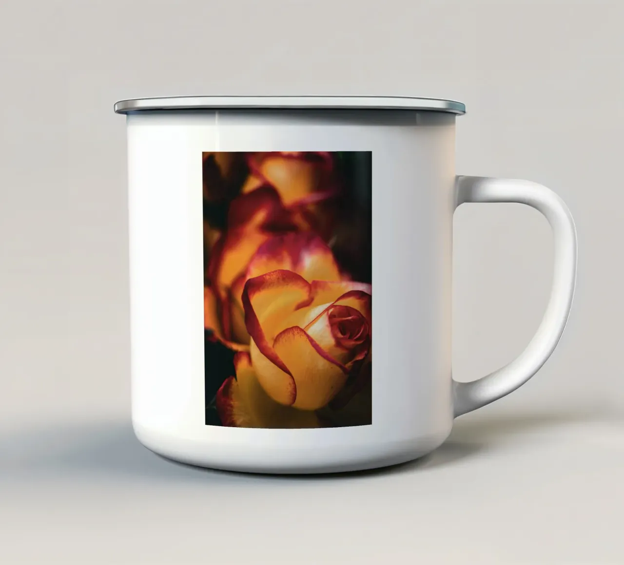 Rote Rosen tazza in smalto da Jonas Klein