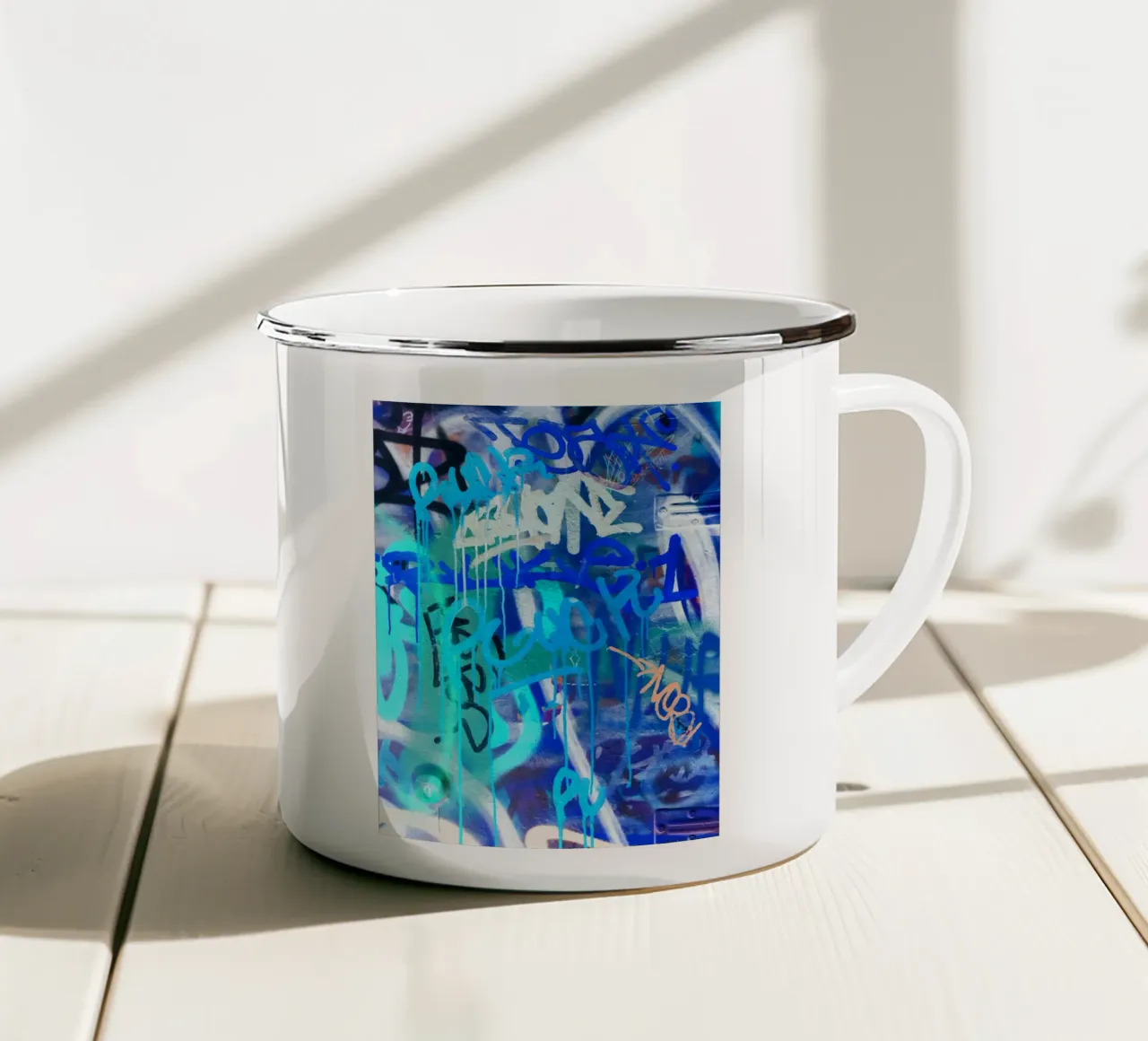 Blue Wall tazza in smalto da Jonas Klein