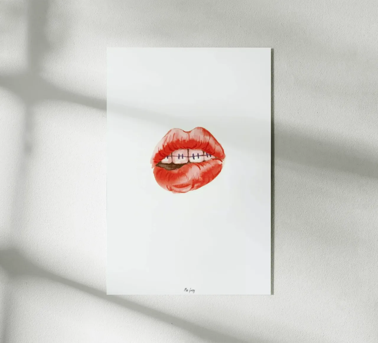 Kiss 2 plexiglass da Mie Frey Damgaard