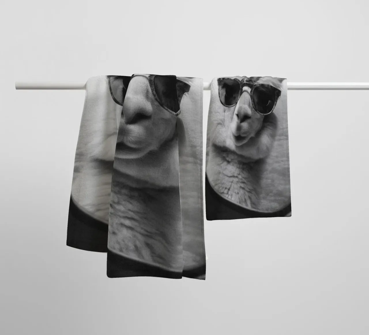 Funny Llama asciugamano da bagno da Dagmar Pels