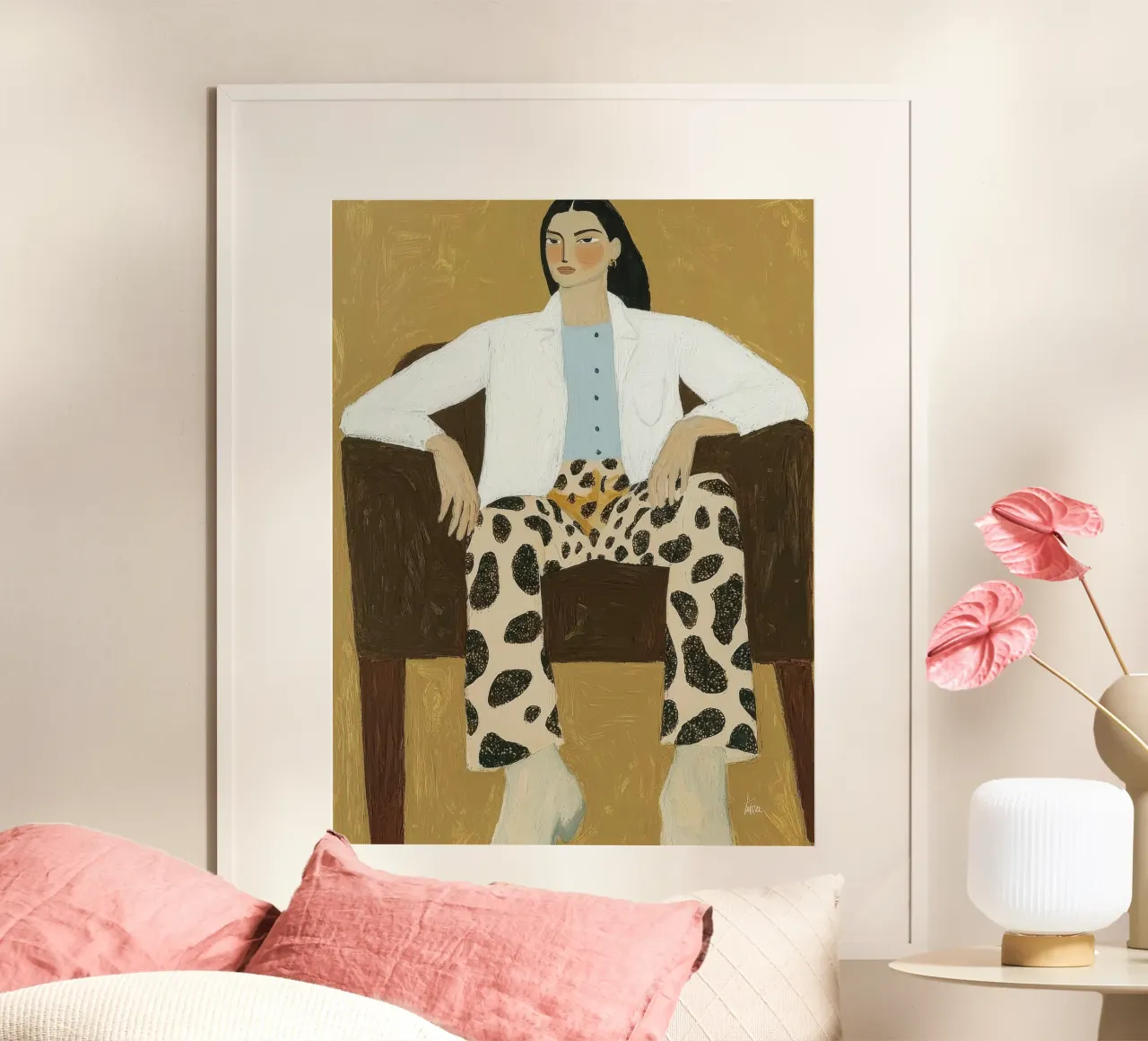 Donna elegante in abito leopardato poster da Peaches Art Prints
