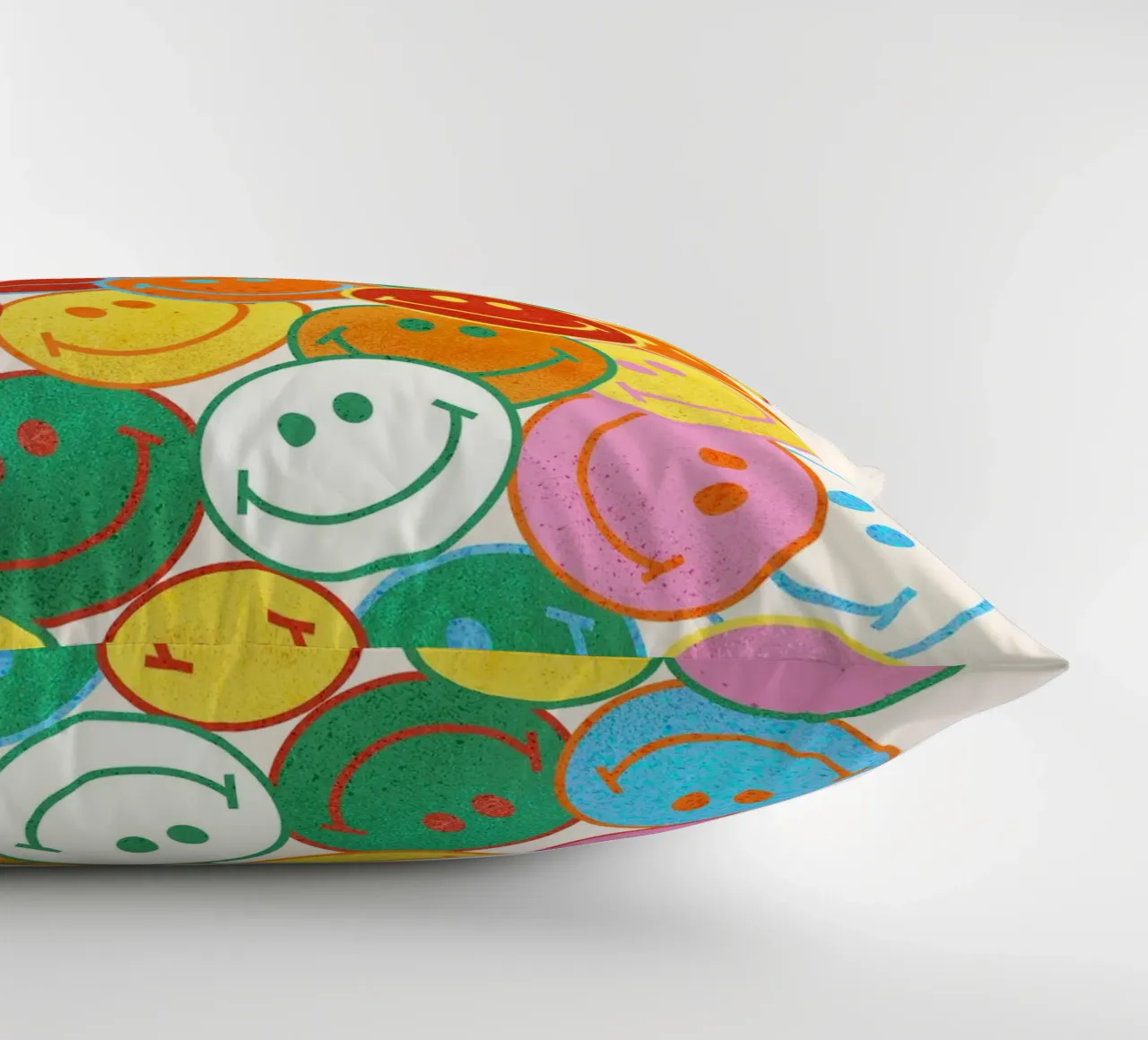 Retro Smiley Face Fun Art Print cuscino da showmemars