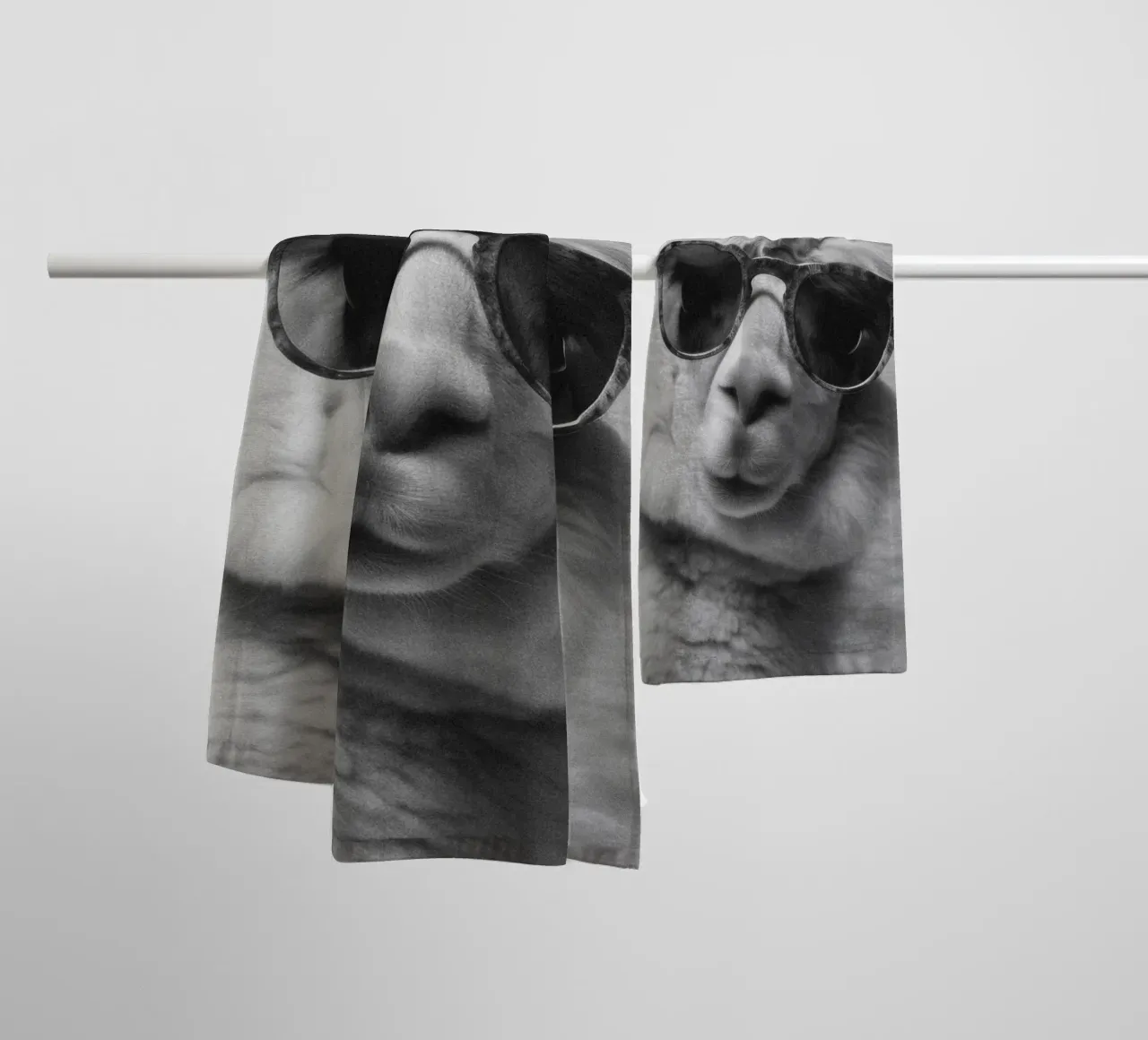 Funny Llama Square asciugamano da bagno da Dagmar Pels