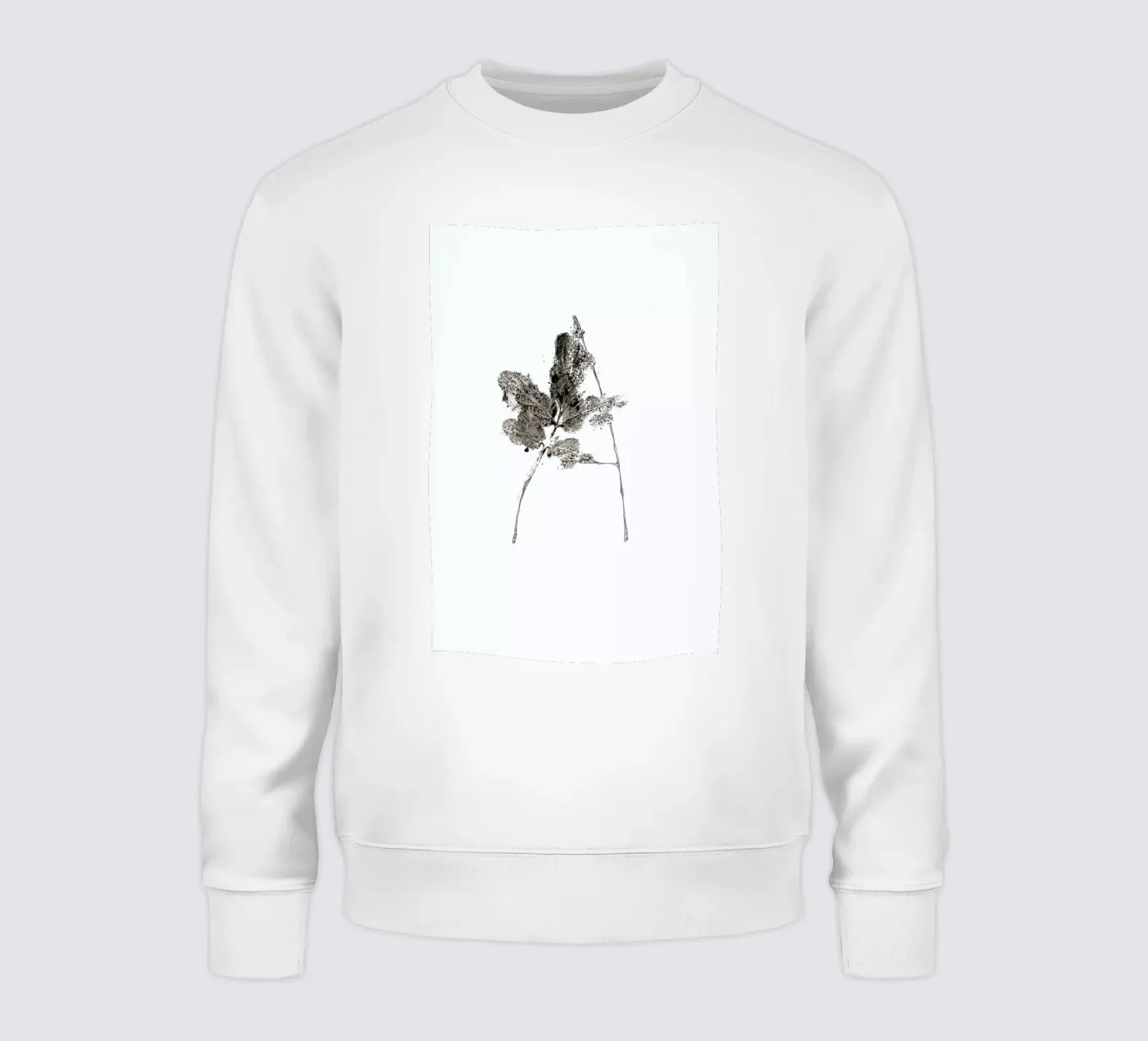 A sweatshirt by Marina Guiu