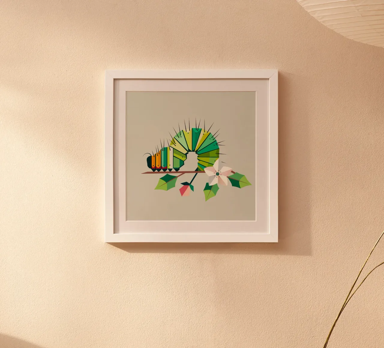 Bruco in una brillante tonalità di verde su un ramo di fiori carta hahnemühle da namosh
