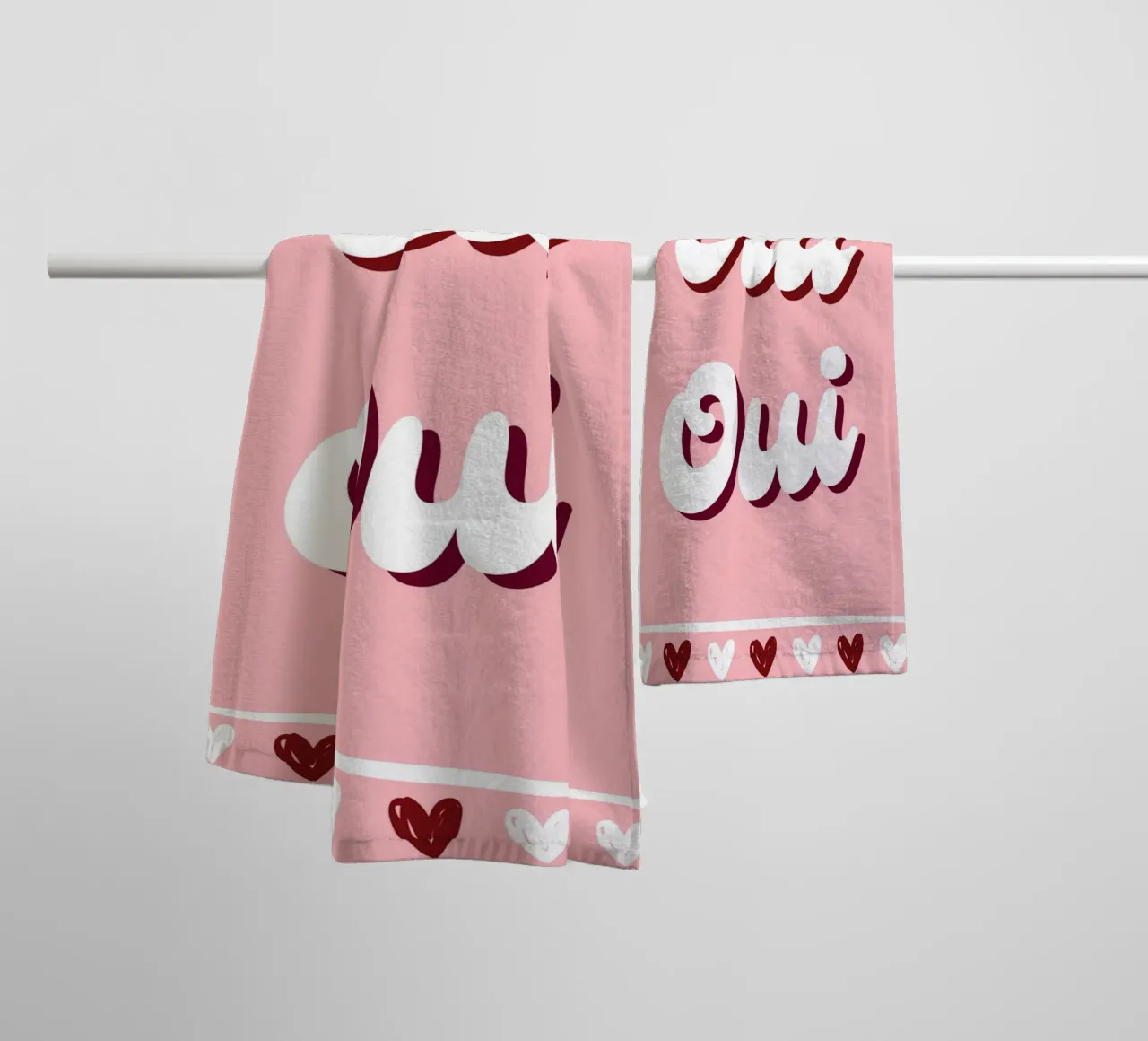 Oui Oui, detto francese, cuoricini preppy asciugamano da bagno da pdigitalprints