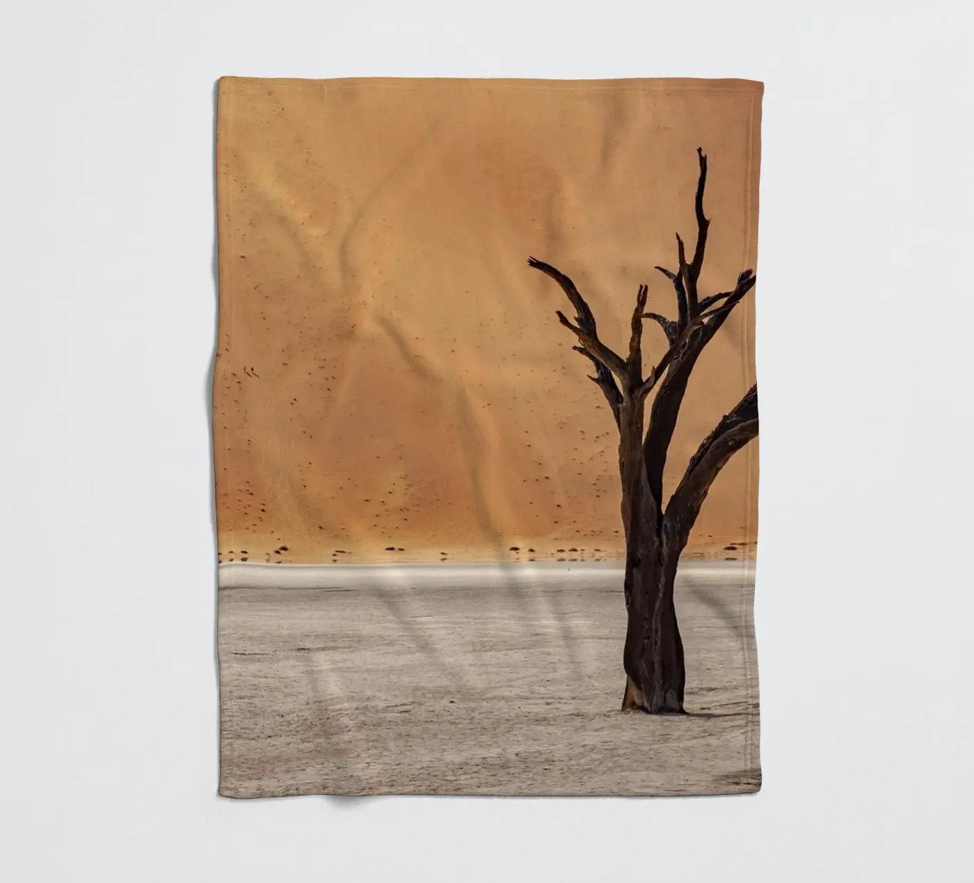 Deadvlei Namibia Fleecedecke von Reisefotografie - Bilder aus aller Welt