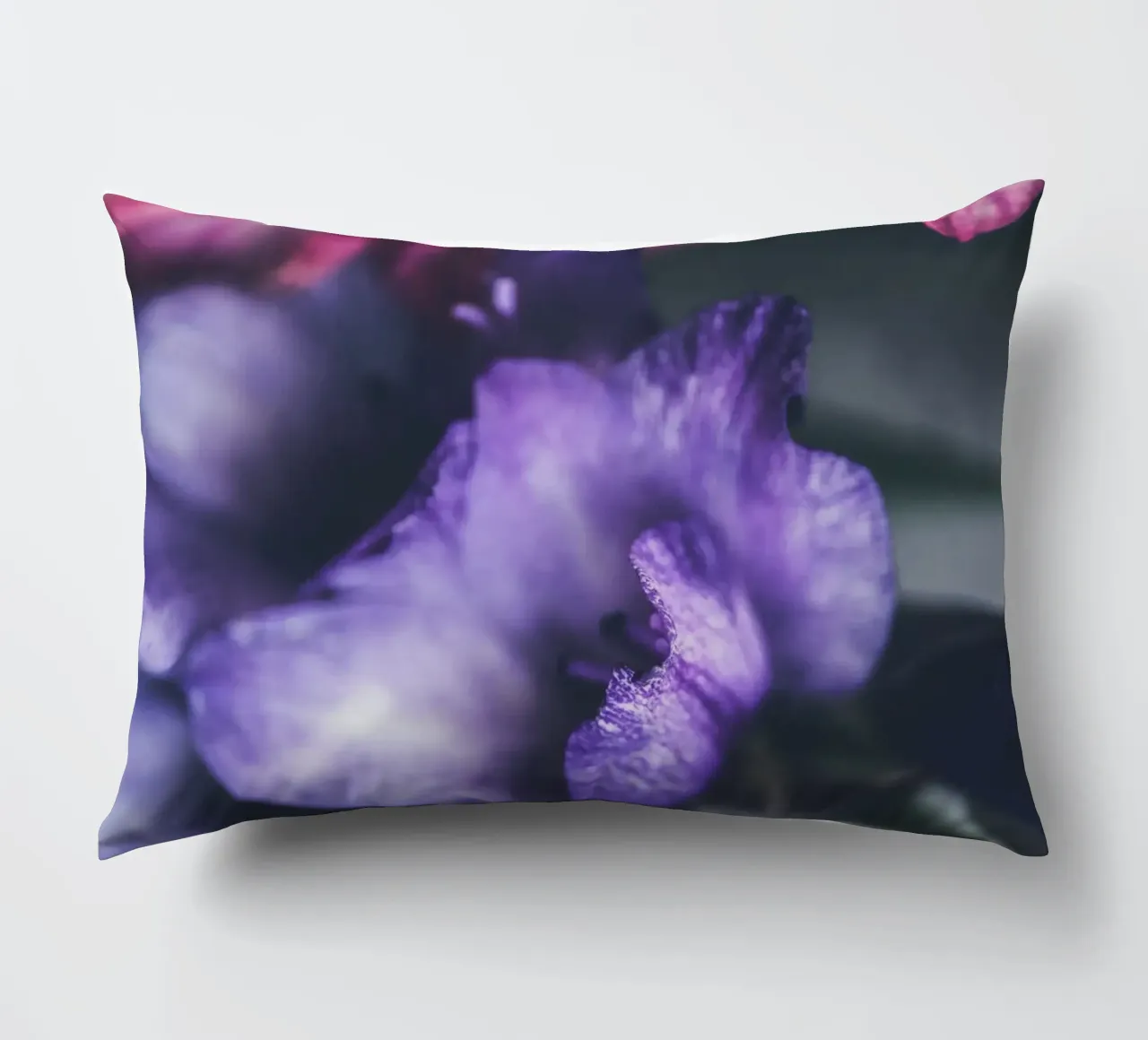 Lila Flower cuscino da Flo Klein