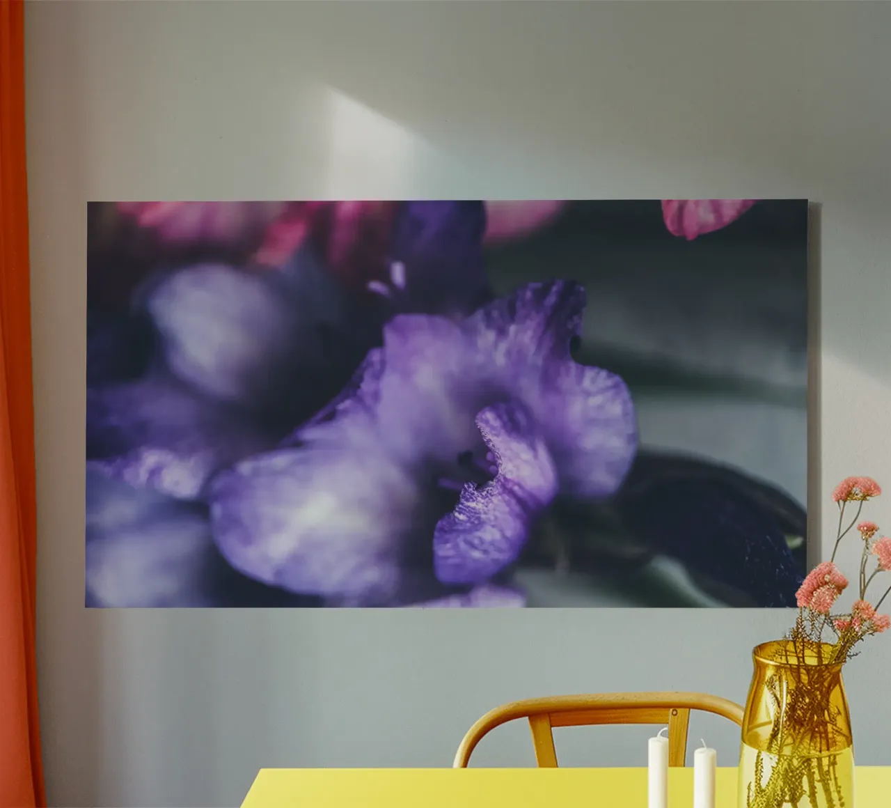 Lila Flower tela con Cornice a cassetta da Flo Klein