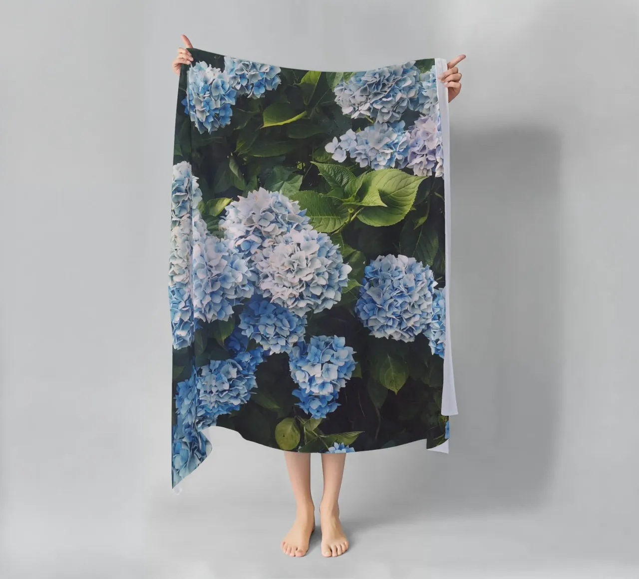 Ortensia blu telo mare da Cassia Beck Photography