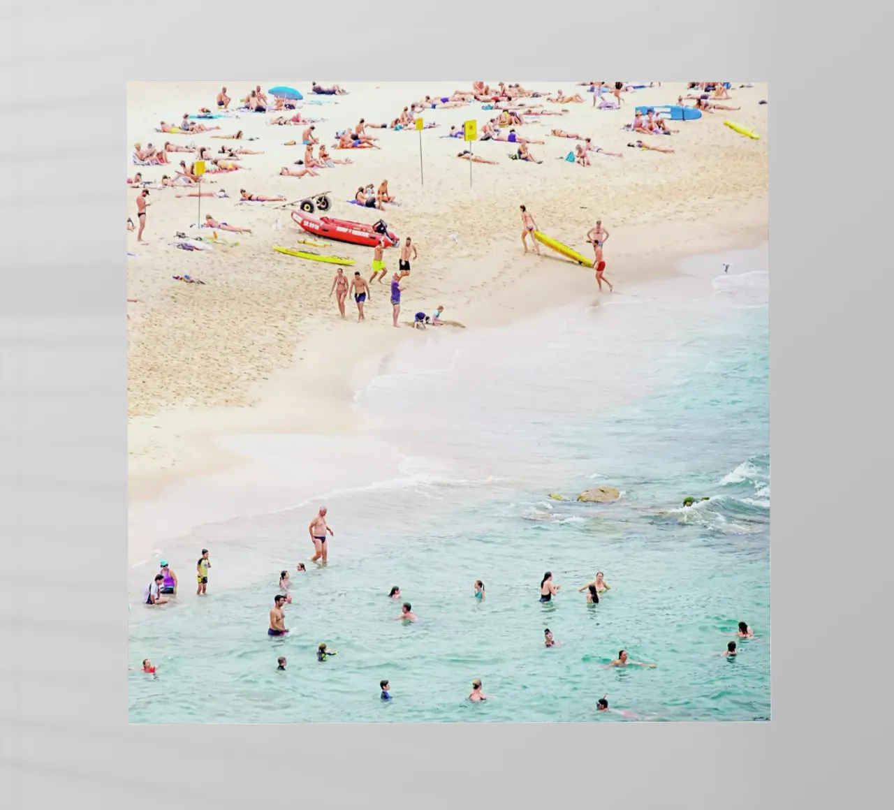 Beach pellicola backlit da Charlotte Curd