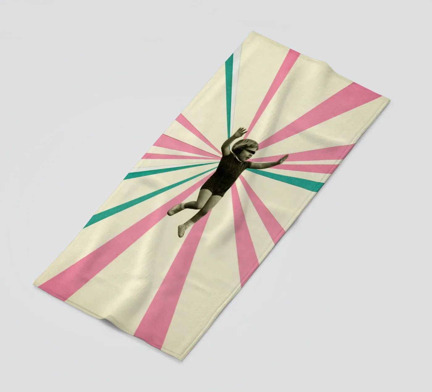 Play strandhanddoek van Cassia Beck Collage