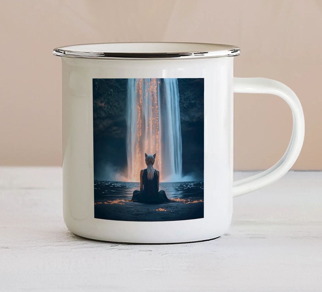 Waterfall tazza in smalto da Synthaira