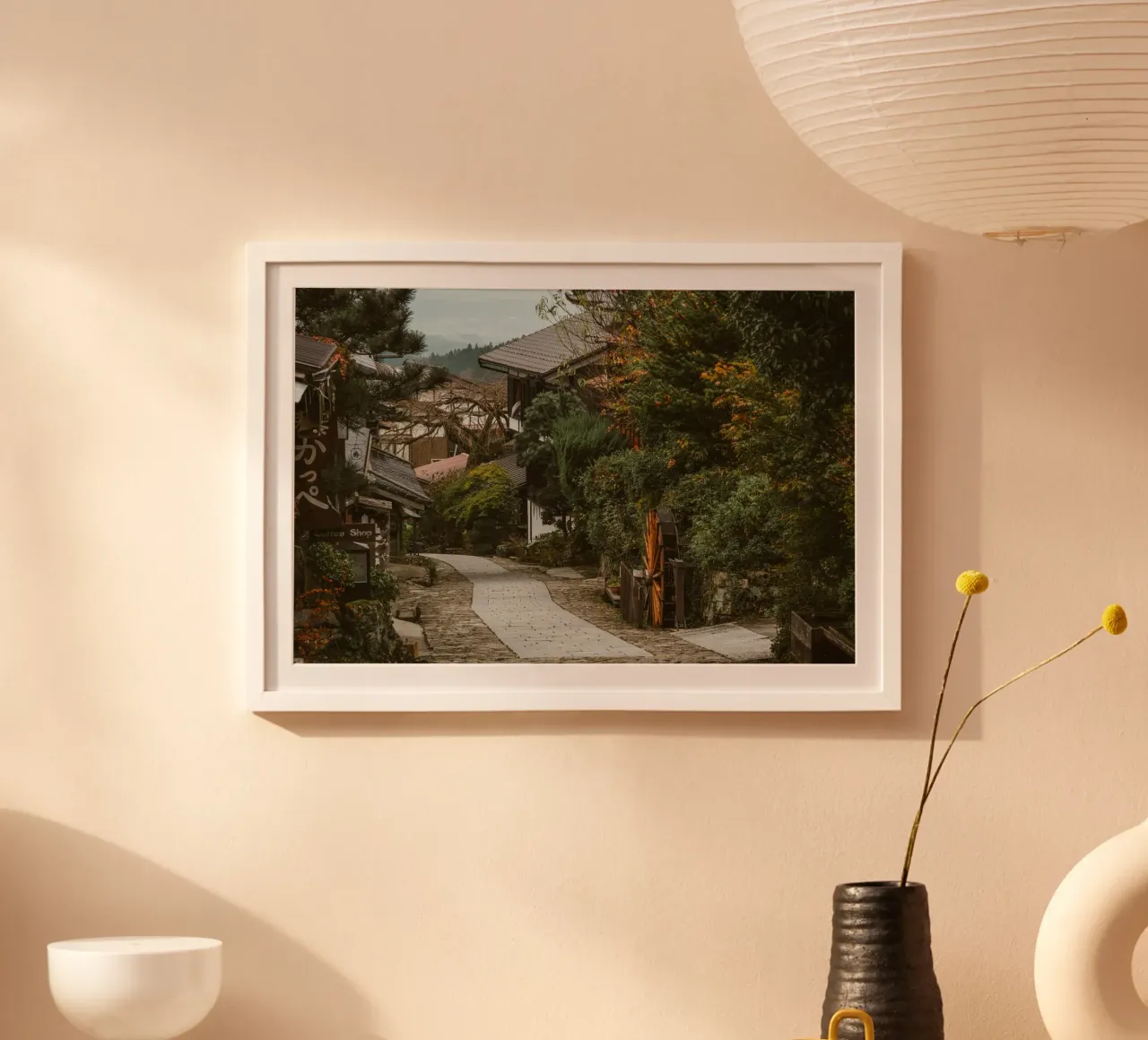 Villaggio giapponese Magome poster con telaio in plastica da Marcel Bisig