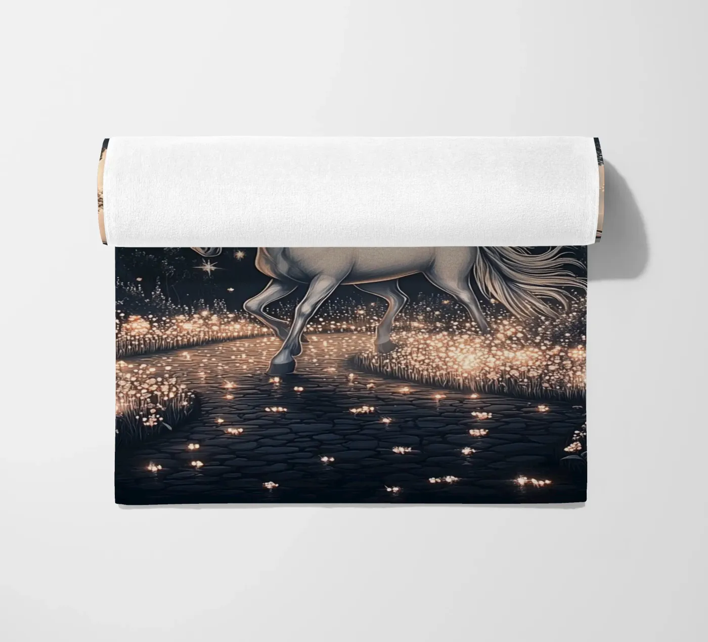 Prancing Pony strandhanddoek van SternchenStudio