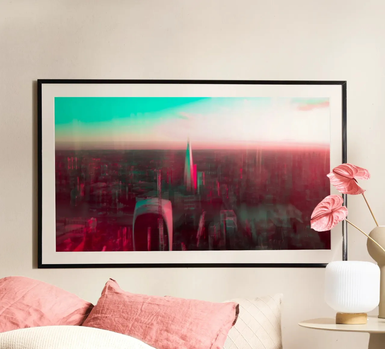 London Buildings poster con telaio in legno da Flo Klein
