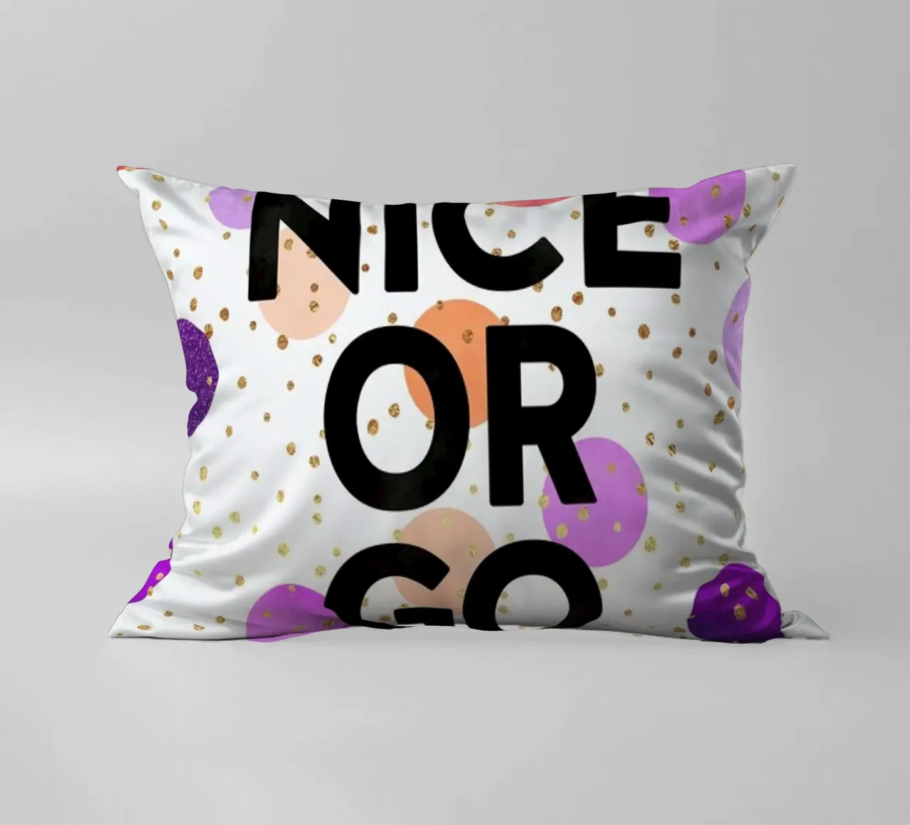 Be Nice or Go Away cuscino da Elisabeth Fredriksson