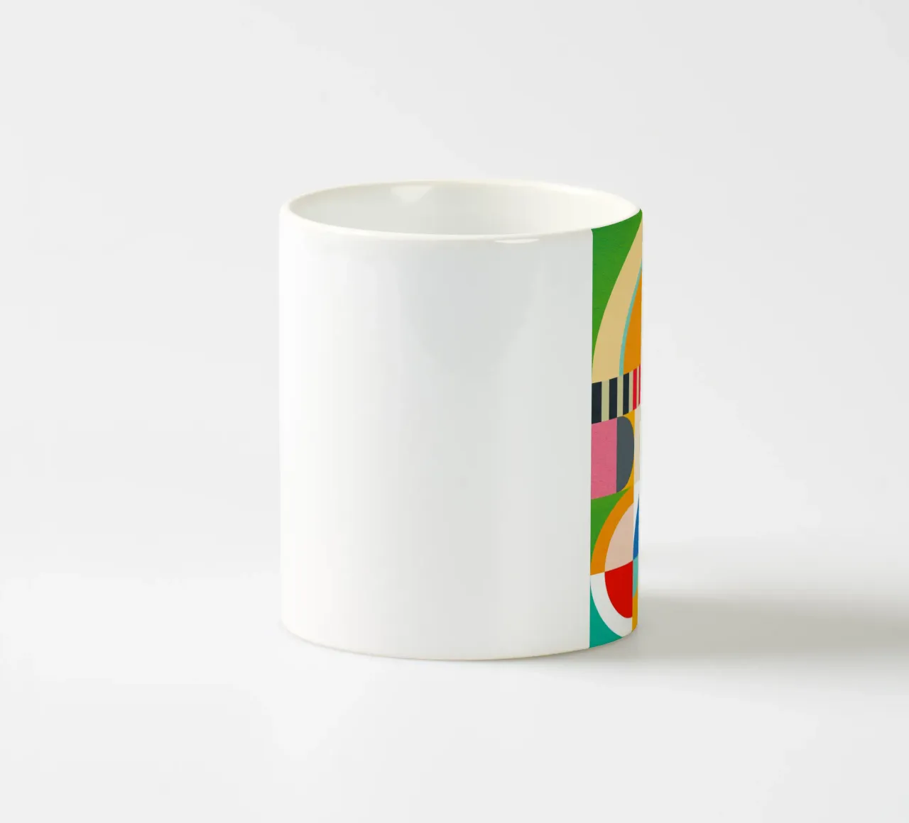 Geometria Bauhaus vivace e giocosa tazza in ceramica da Dominique Vari Abstract