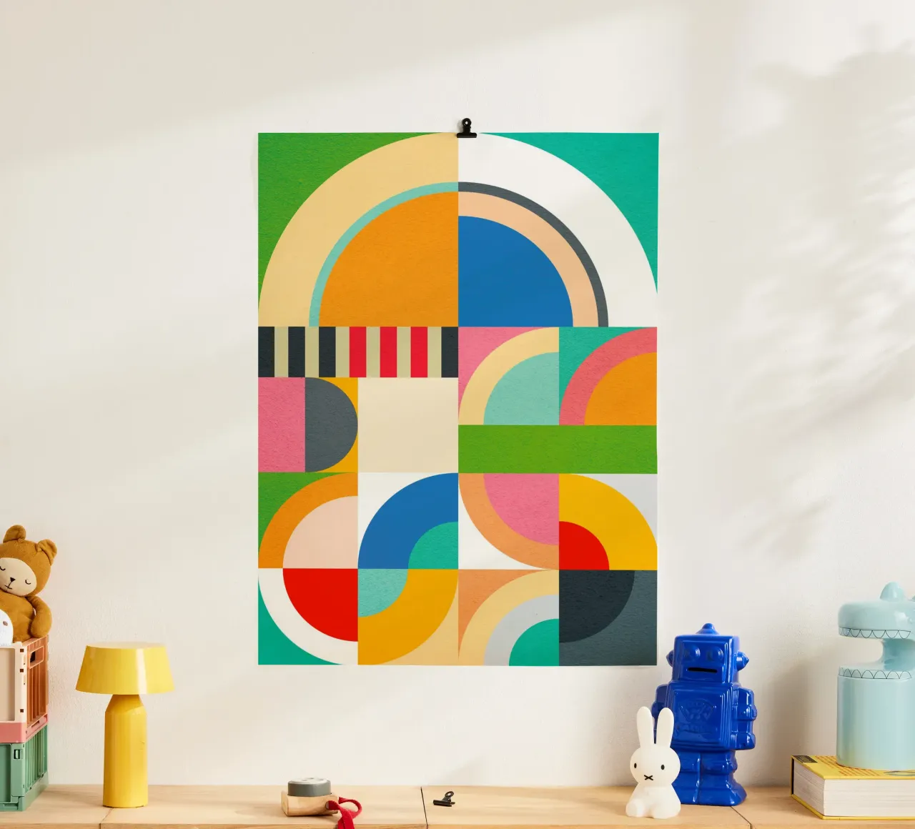 Geometria Bauhaus vivace e giocosa poster con telaio in alluminio da Dominique Vari Abstract