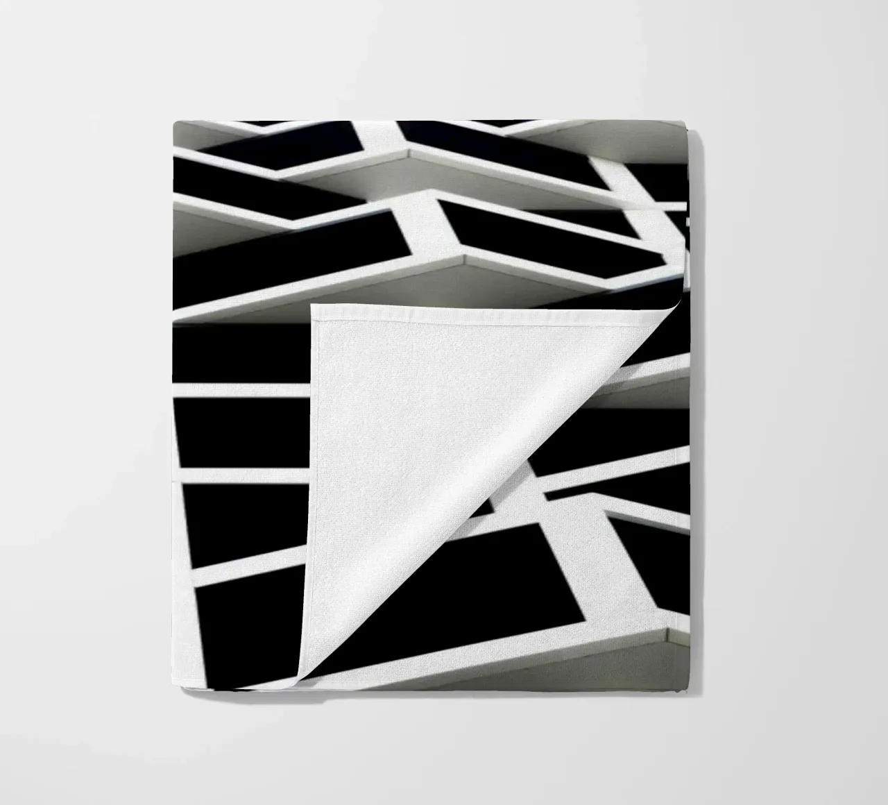 Modern Architecture strandhanddoek van Flo Klein