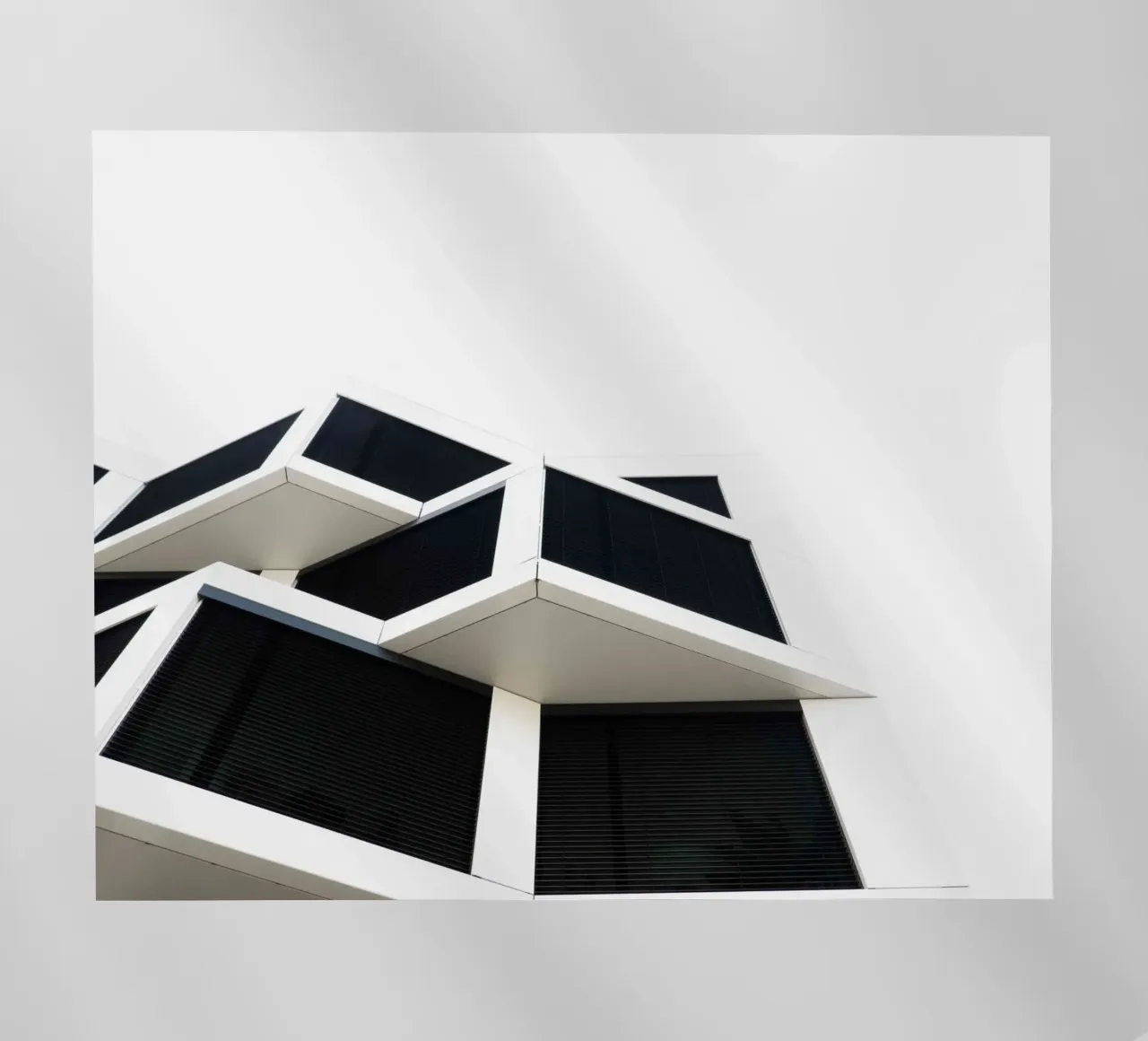Modern Architecture pellicola backlit da Flo Klein
