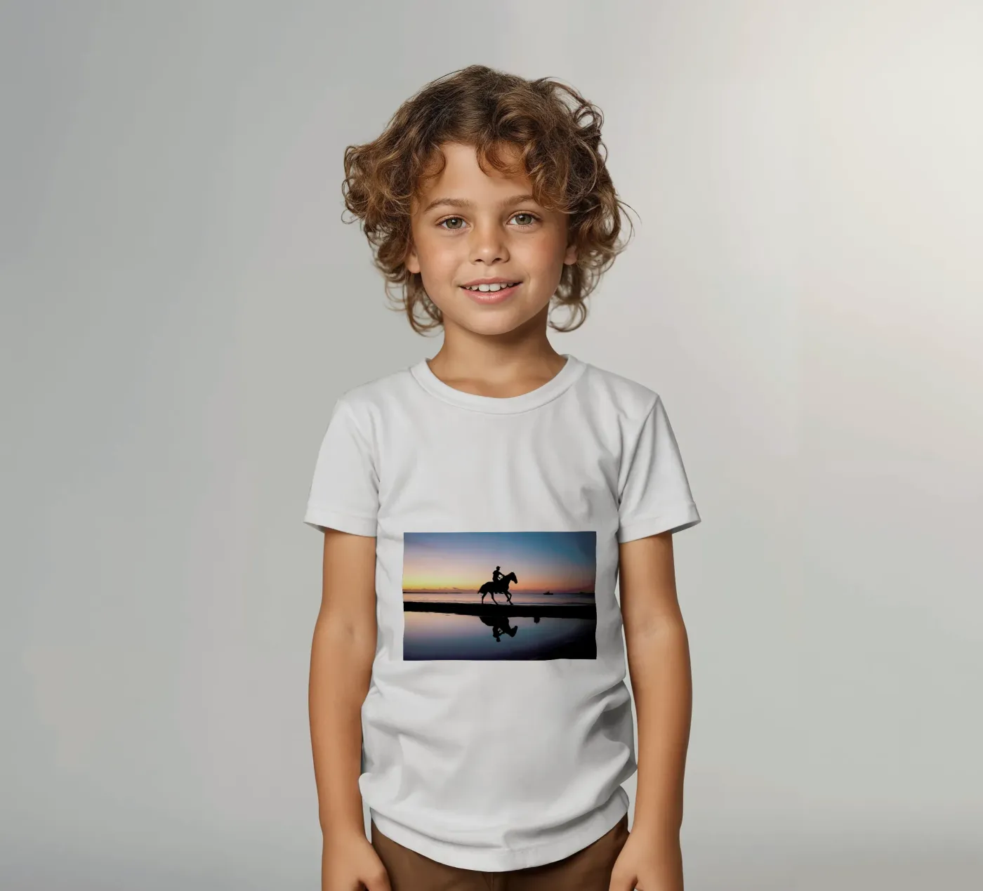 Reflect kinder t-shirt van Charlotte Curd